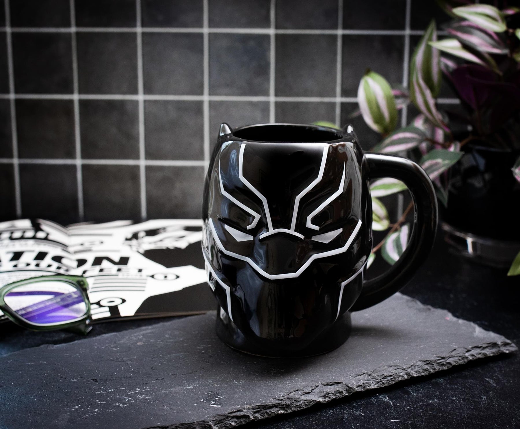 Marvel Black Panther Mask 3D Sculpted Ceramic Mug | Holds 20 Ounces