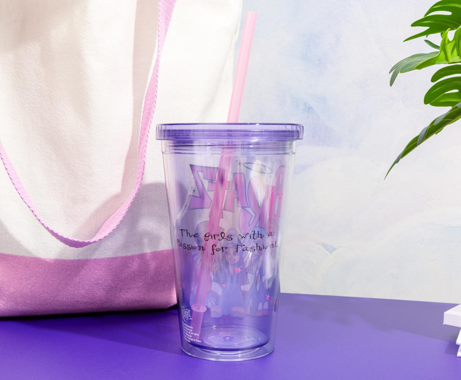 Bratz Glitter 16-Ounce Plastic Carnival Cup With Lid and Straw