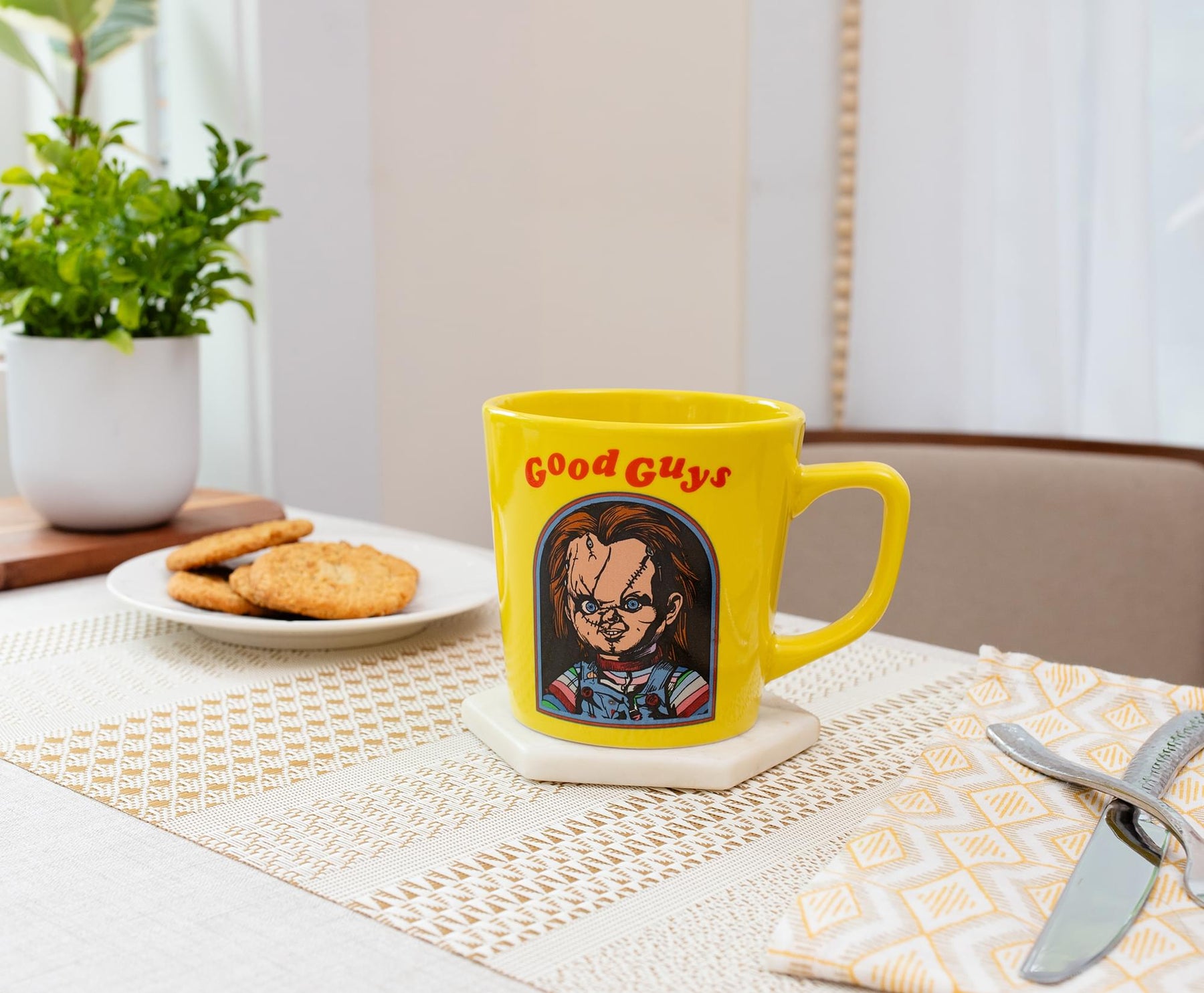 Child's Play Chucky "Wanna Play?" Ceramic Latte Mug | Holds 17 Ounces