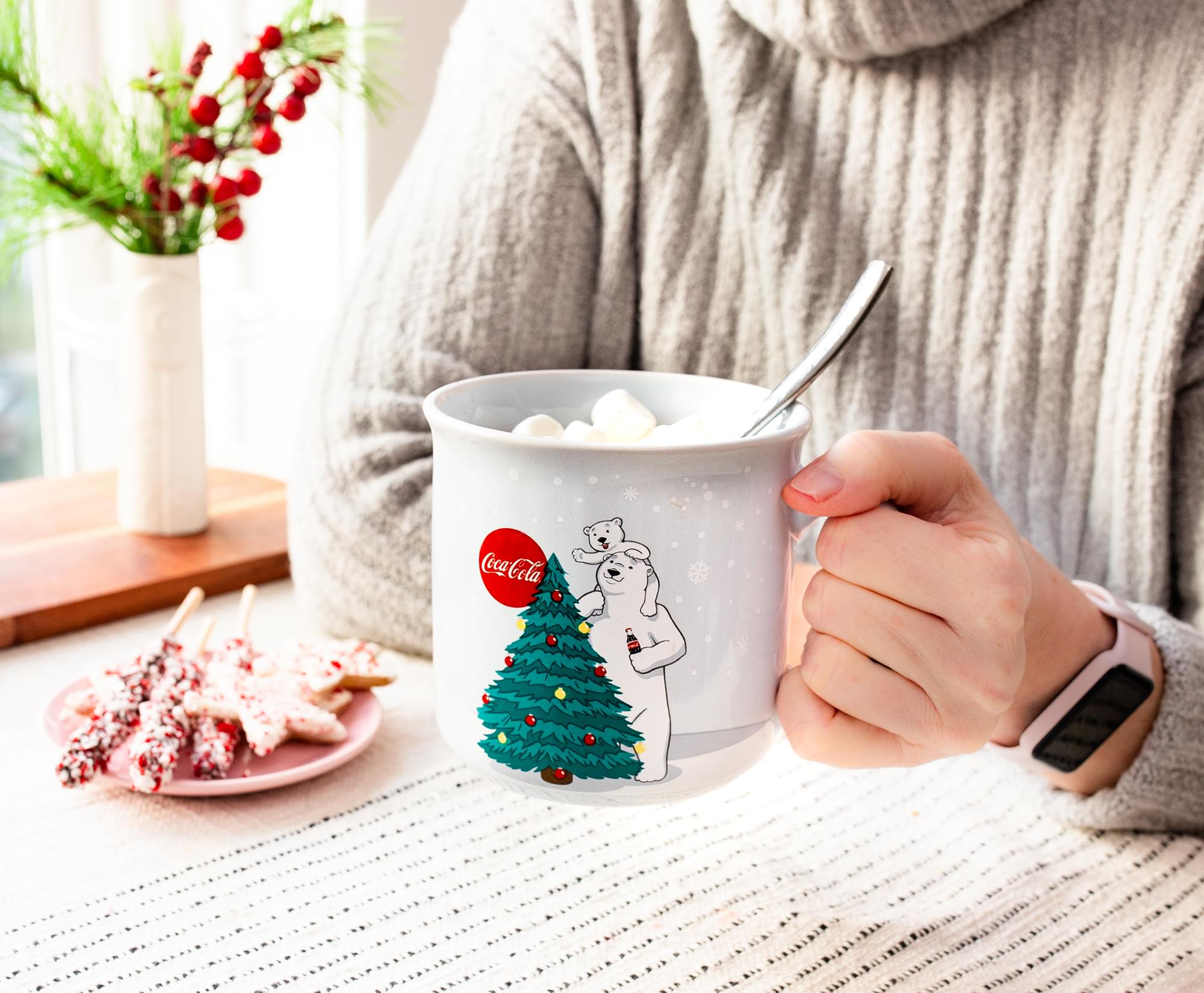 Coca-Cola Holiday Polar Bears Ceramic Camper Mug | Holds 20 Ounces
