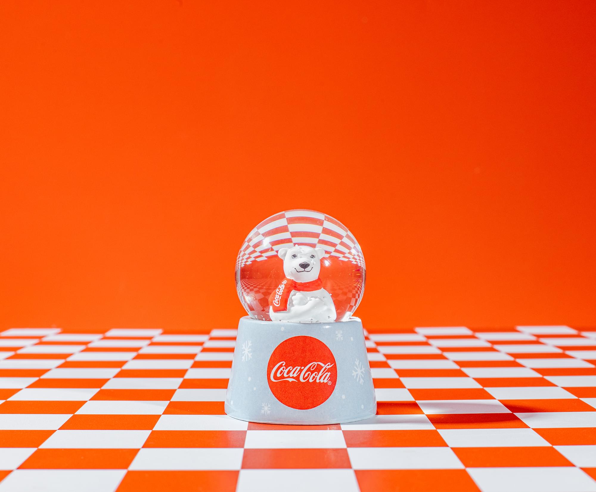 Coca-Cola Holiday Polar Bear 3-Inch Mini Light-Up Snow Globe