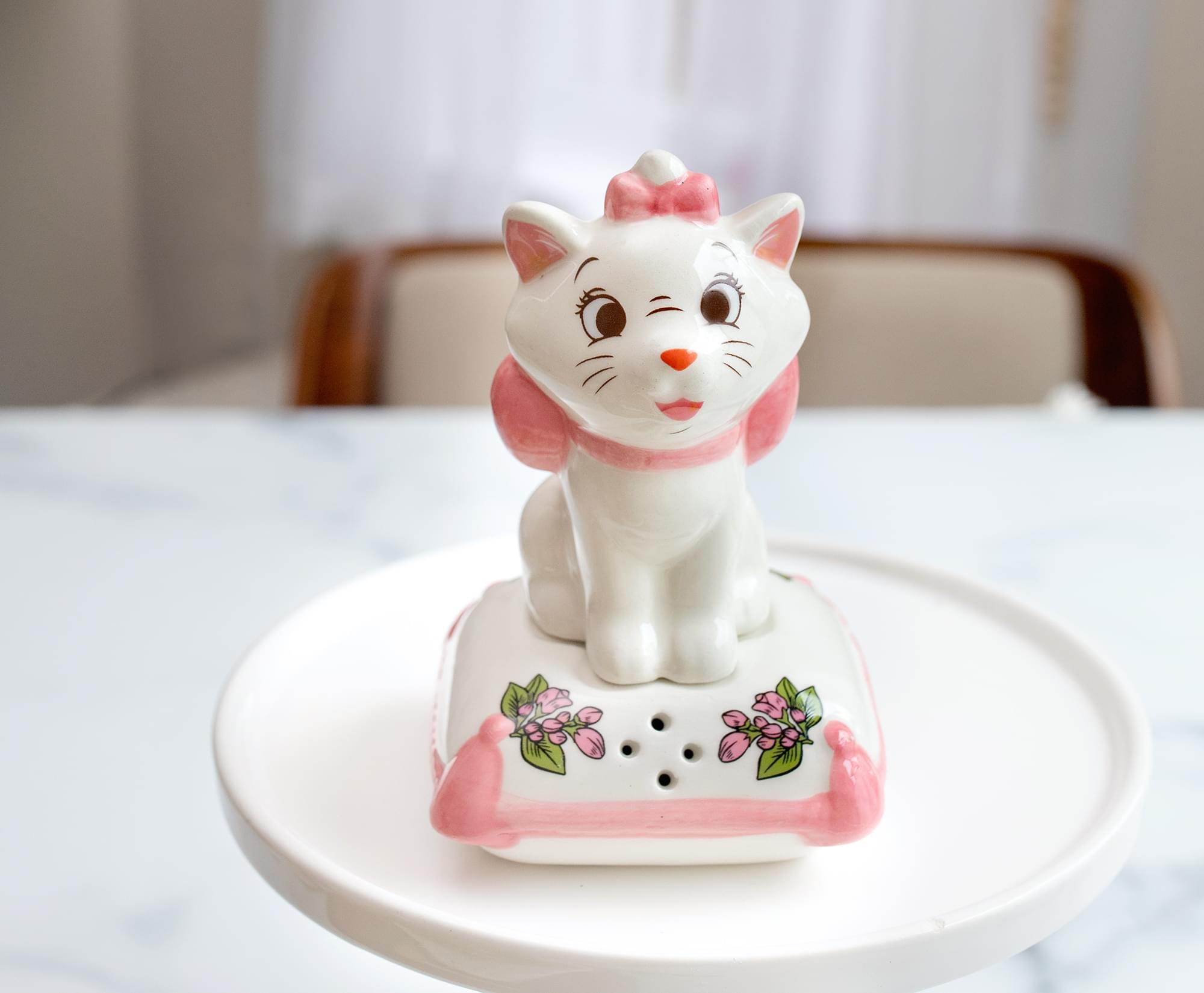 Disney The Aristocats Marie With Pillow Ceramic Salt and Pepper Shaker Set
