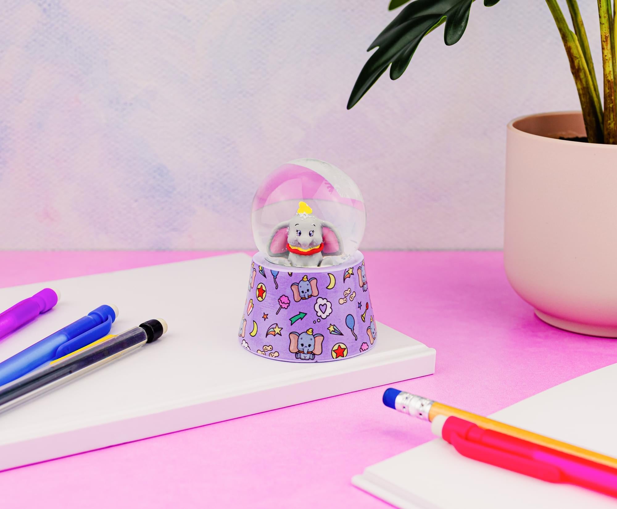Disney Dumbo 3-Inch Mini Light-Up Snow Globe