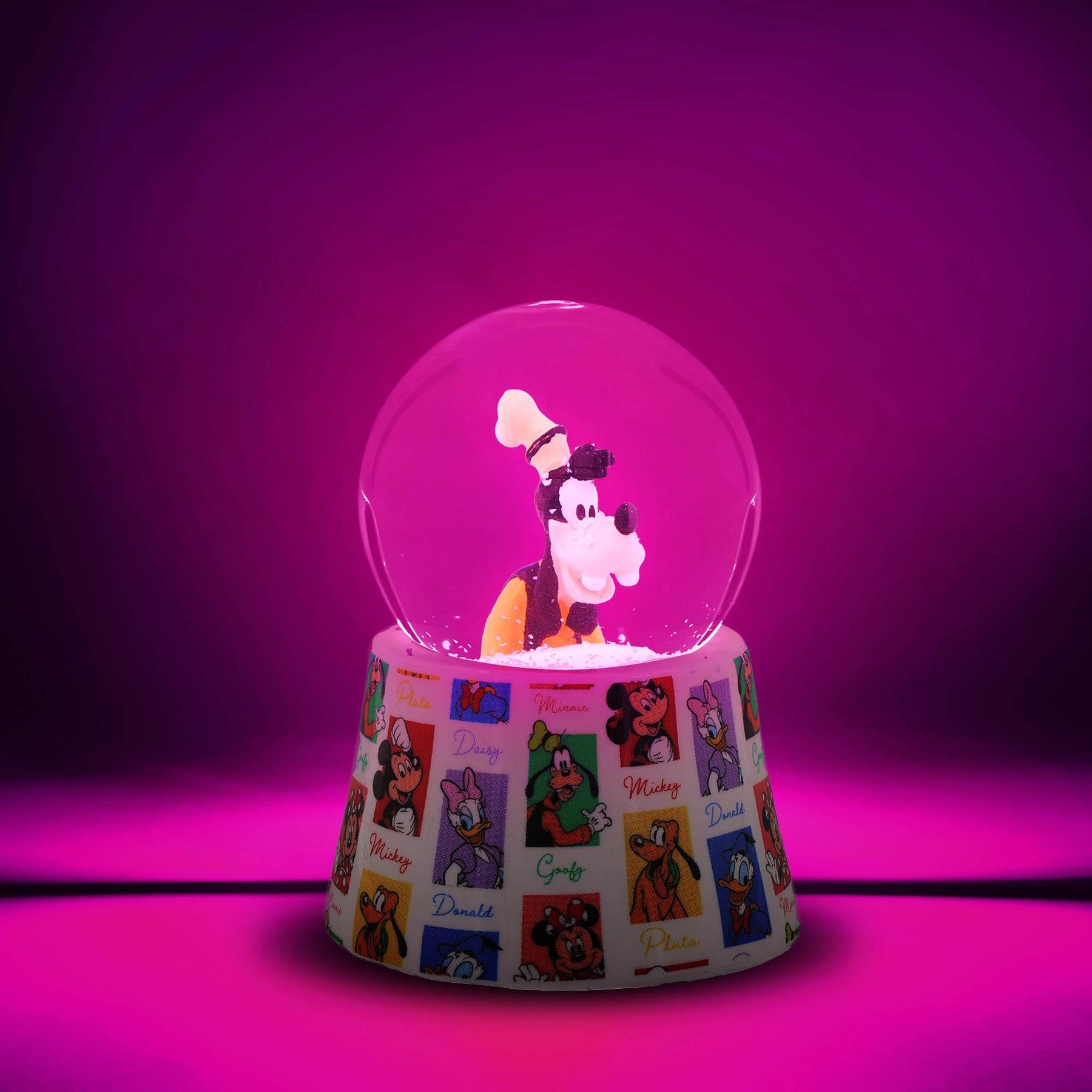 Disney Goofy 3-Inch Mini Light-Up Snow Globe