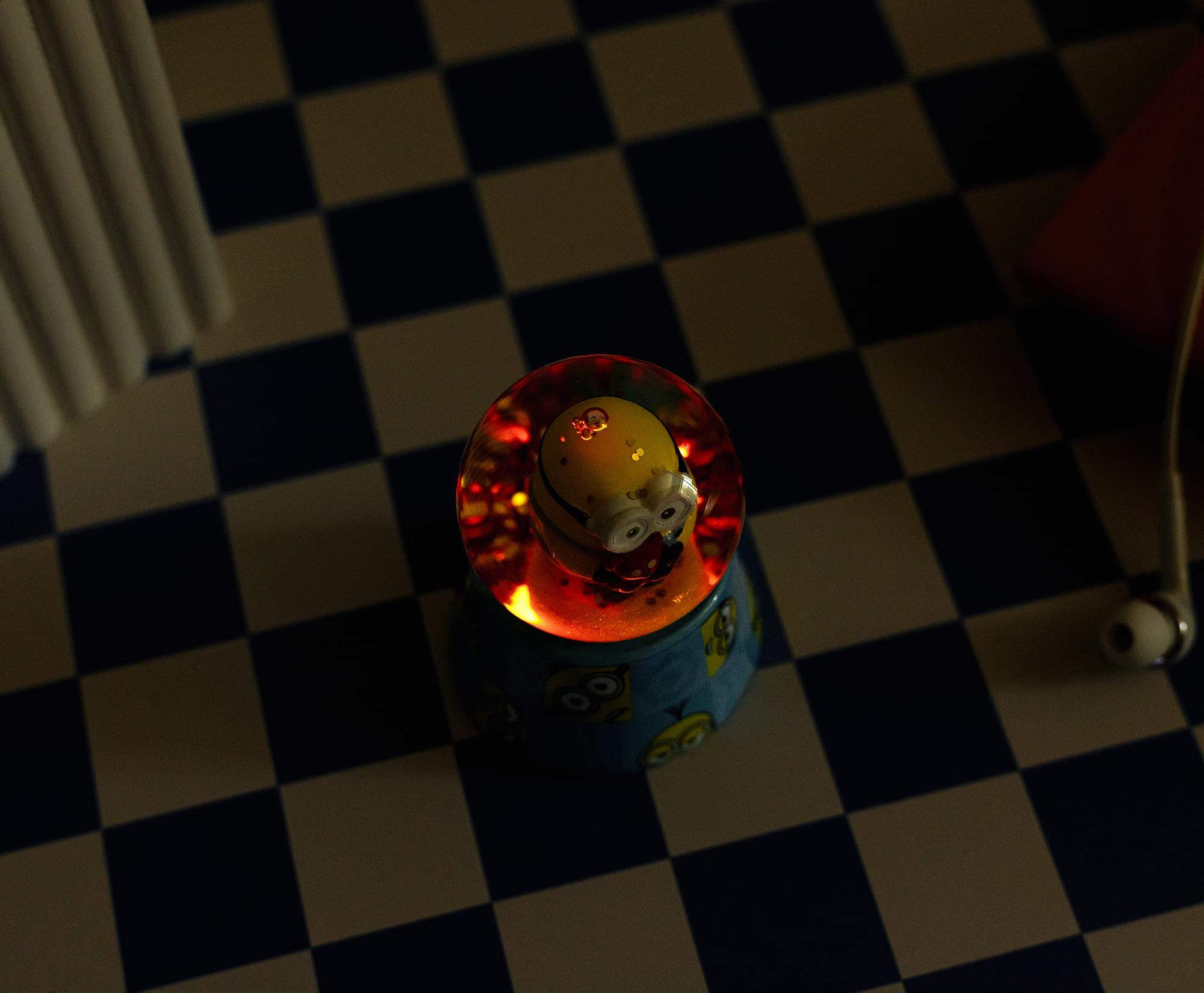 Despicable Me Bob The Minion 3-Inch Mini Light-Up Snow Globe