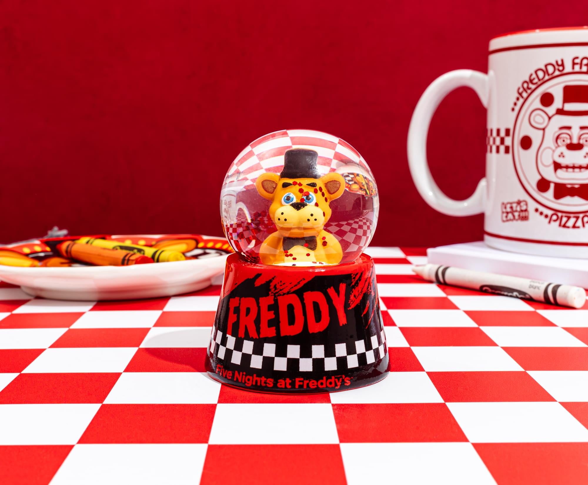 Five Nights At Freddy's Freddy Fazbear 3-Inch Mini Light-Up Snow Globe