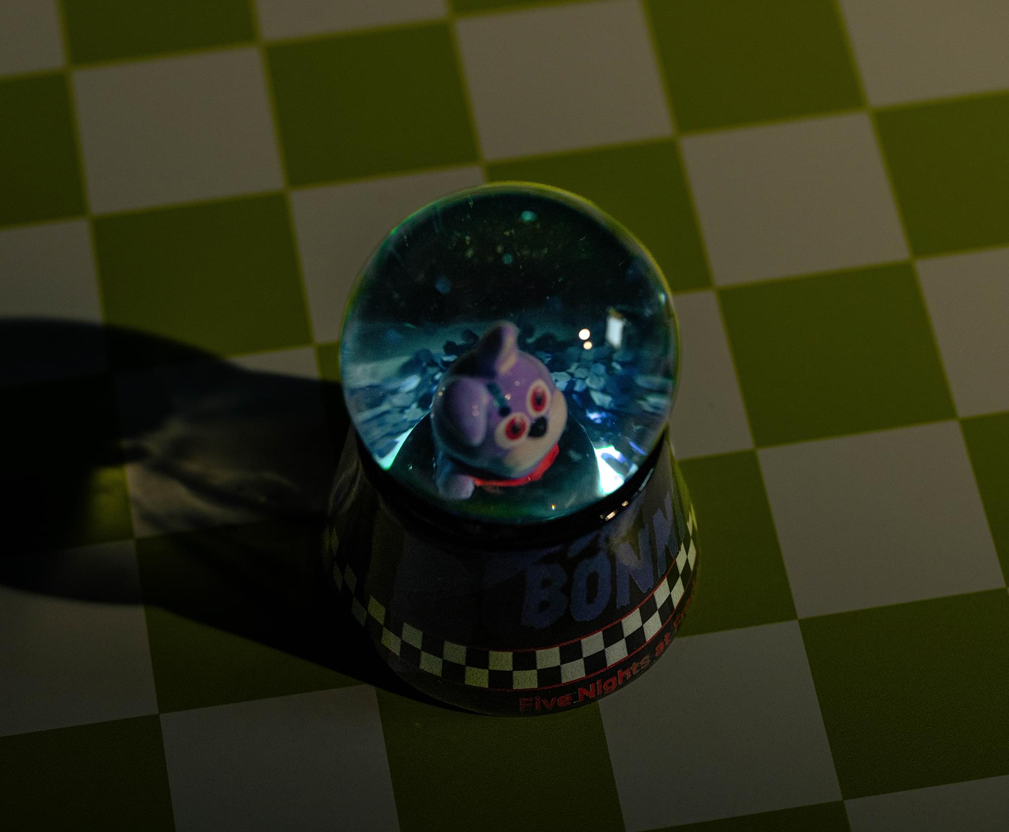 Five Nights At Freddy's Bonnie The Rabbit 3-Inch Mini Light-Up Snow Globe