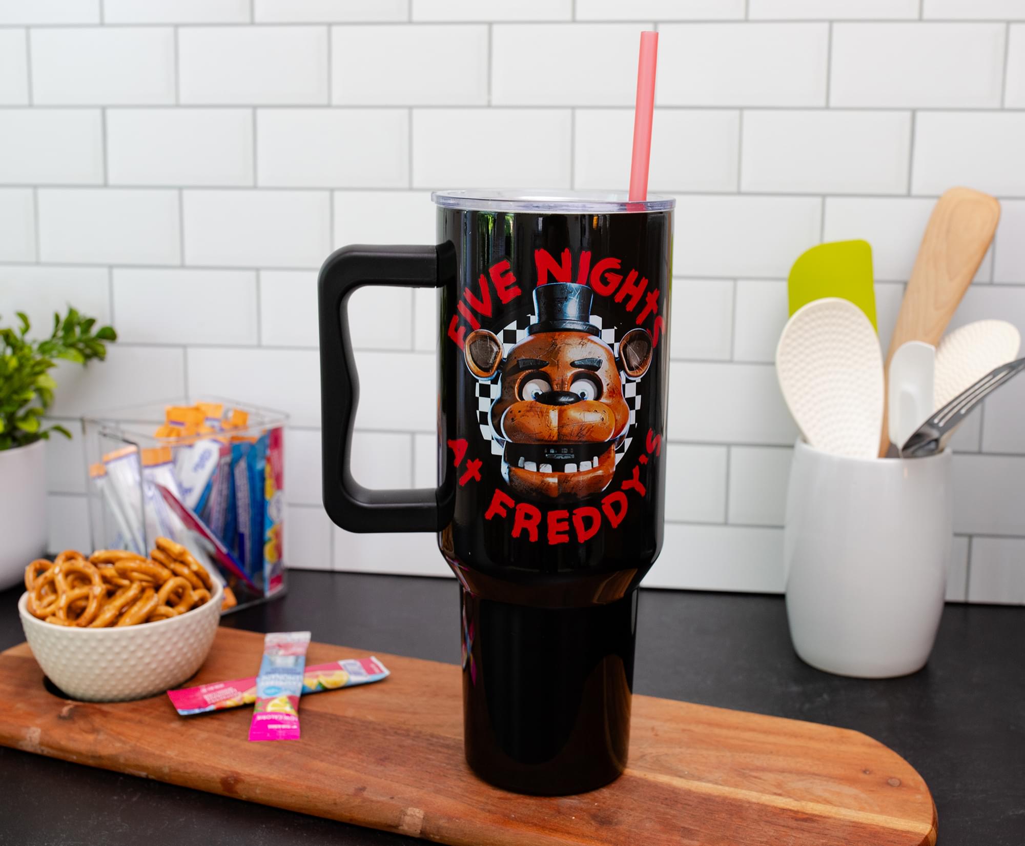 Five Nights At Freddy's Freddy Checkerboard 40-Ounce Stainless Steel Tumbler