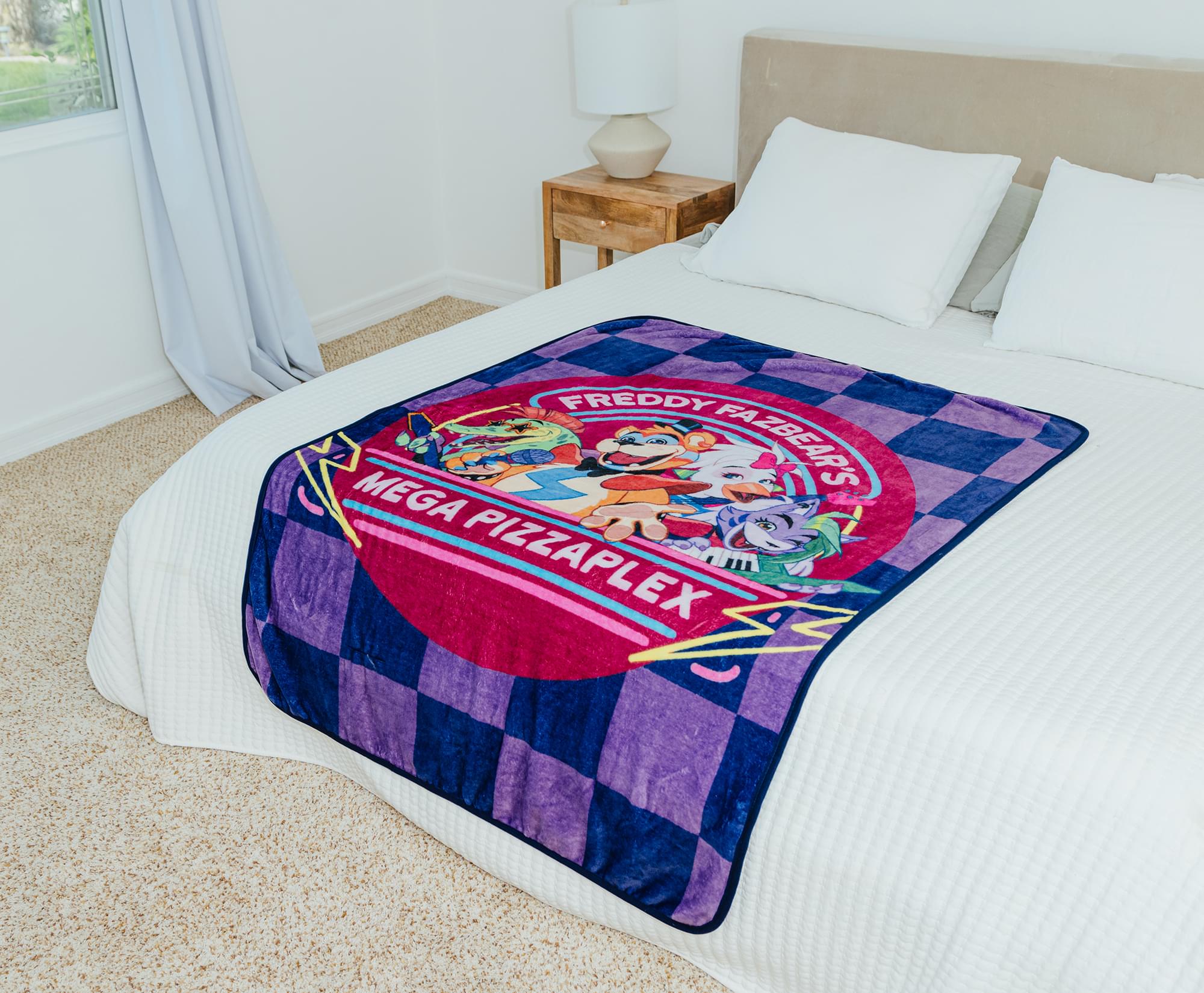 Five Nights At Freddy's Mega Pizzaplex Fleece Throw Blanket | 50 x 60 Inches