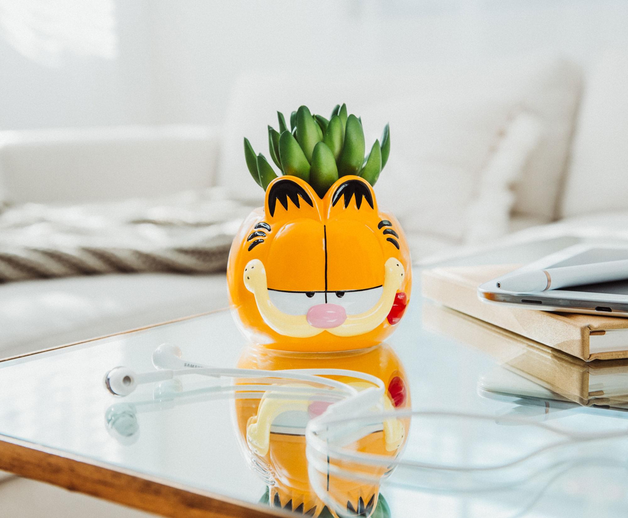 Garfield 4-Inch Ceramic Mini Planter With Artificial Succulent