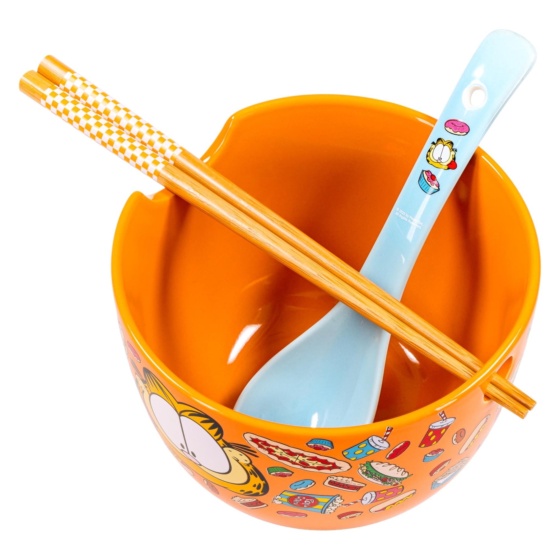 Garfield Junk Food 20-Ounce Ramen Bowl, Chopsticks, and Spoon Set