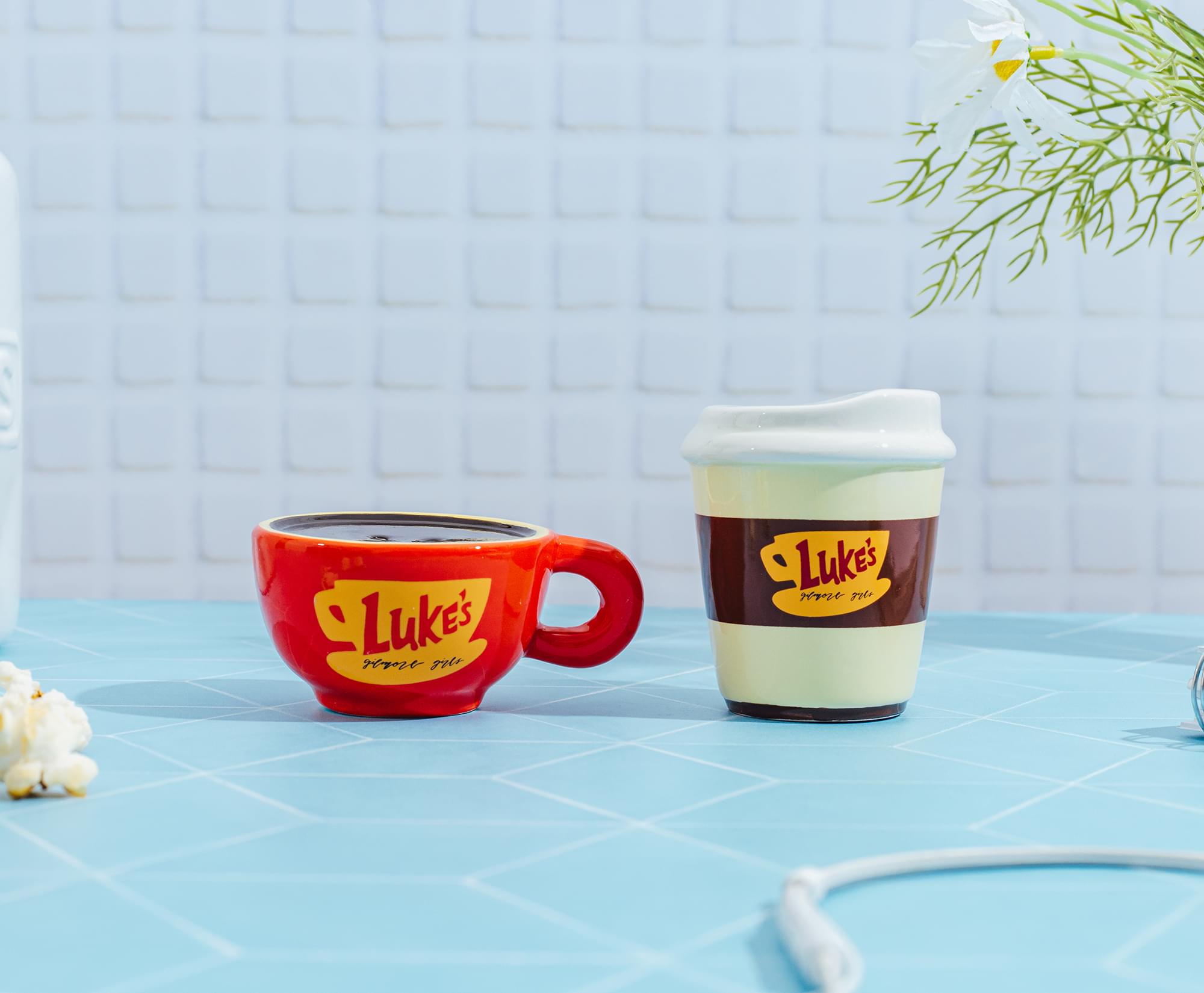 Gilmore Girls Luke's Diner Ceramic Salt and Pepper Shaker Set