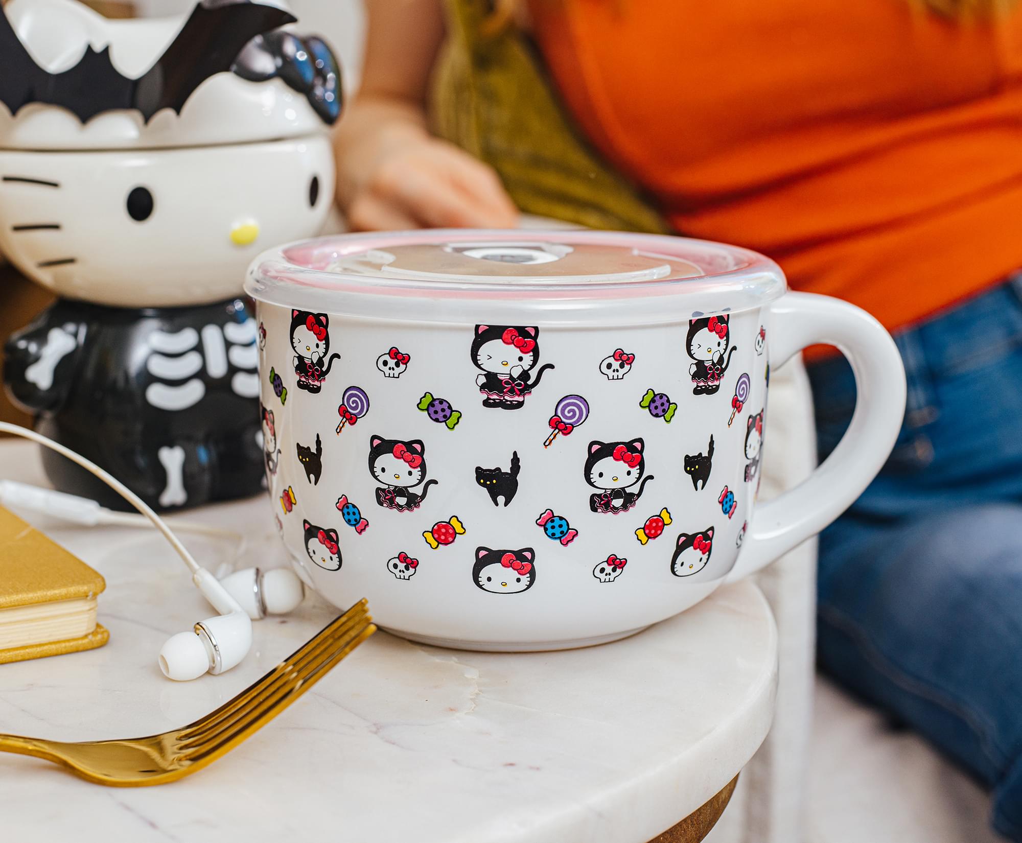 Sanrio Hello Kitty Black Cat Ceramic Soup Mug With Vented Lid | Holds 24 Ounces