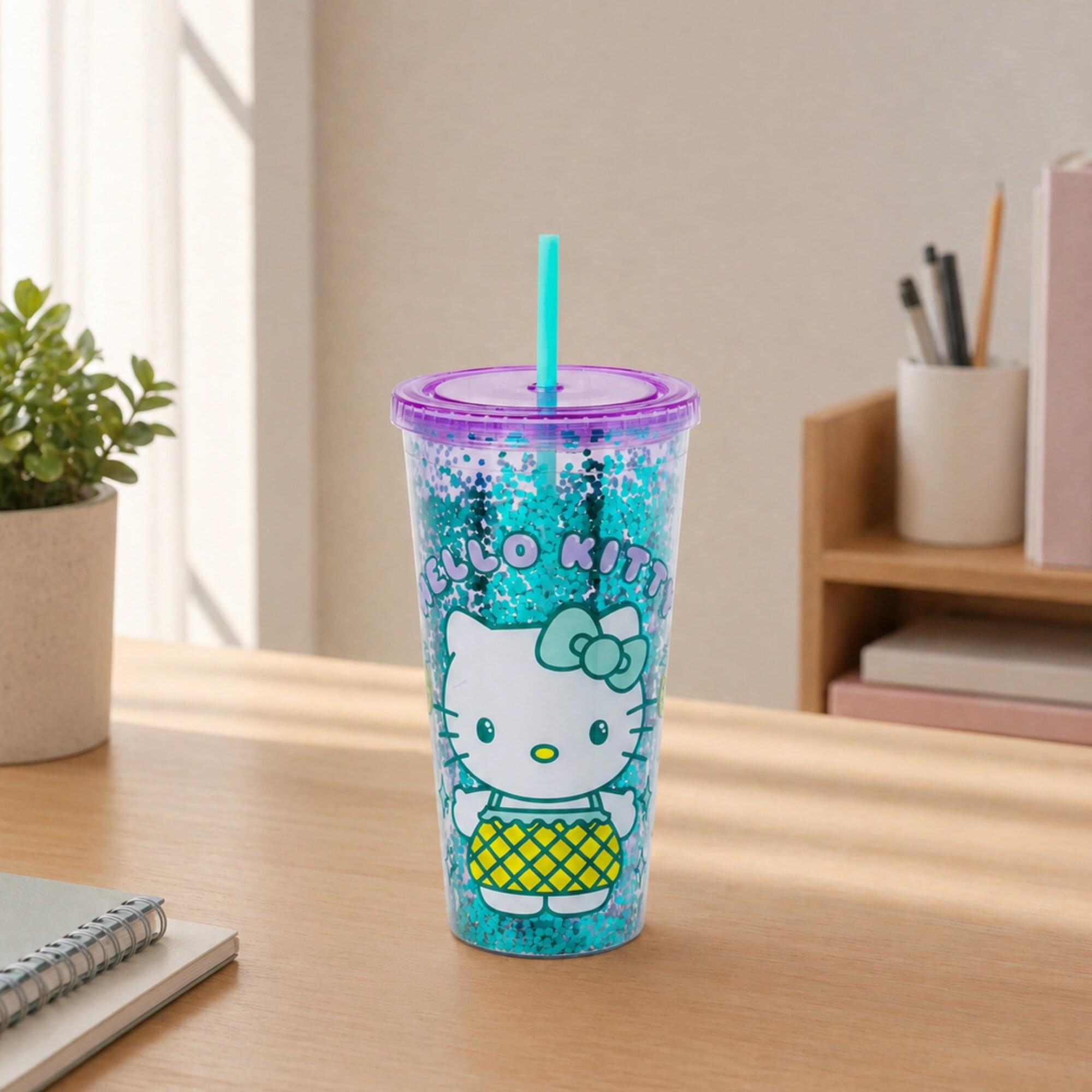 Sanrio Hello Kitty Pineapple 32-Ounce Glitter Carnival Cup With Lid and Straw