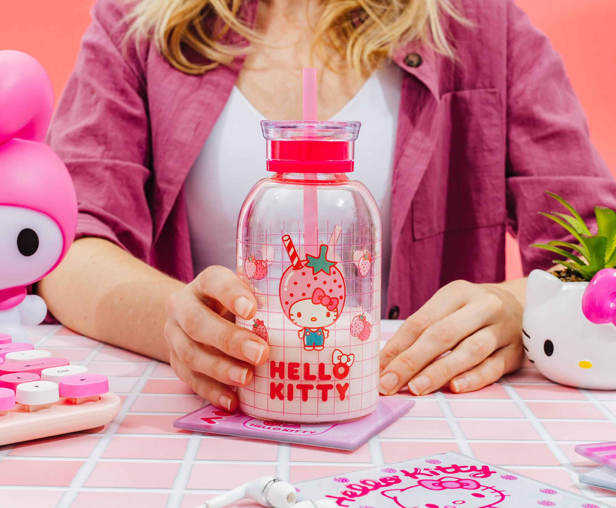 Sanrio Hello Kitty Pink Strawberry 15-Ounce Glass Milk Bottle With Straw