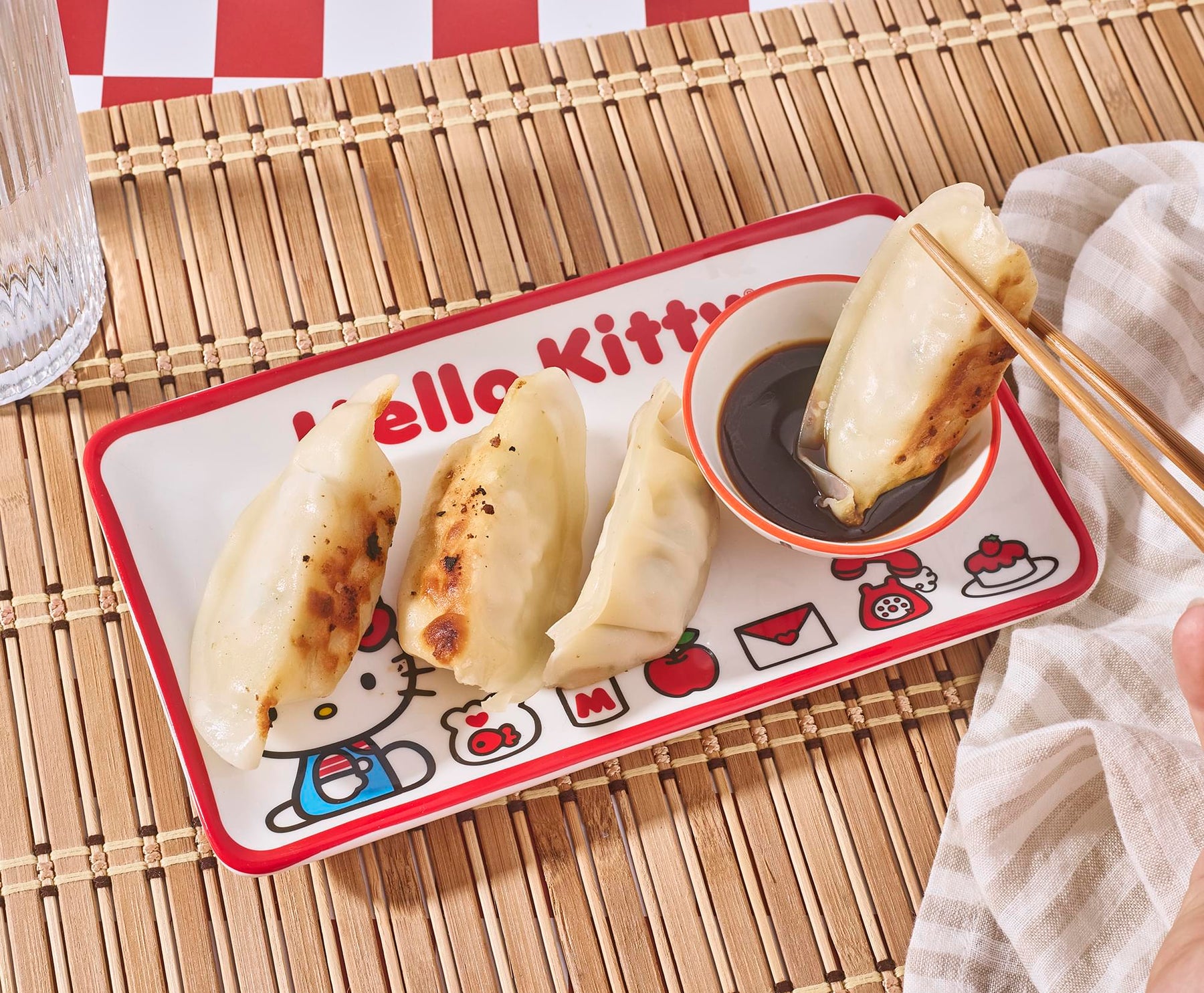 Sanrio Hello Kitty Icons 3-Piece Sushi Set With Sauce Bowl and Chopsticks