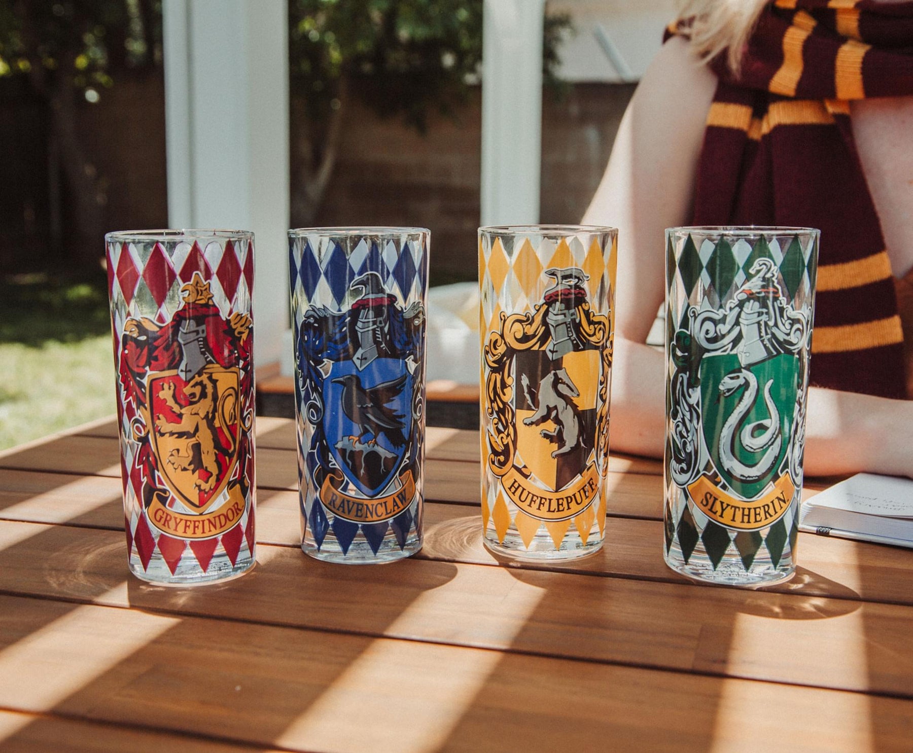 Harry Potter House Crests 4-Pack Color Change Plastic Tumbler Set