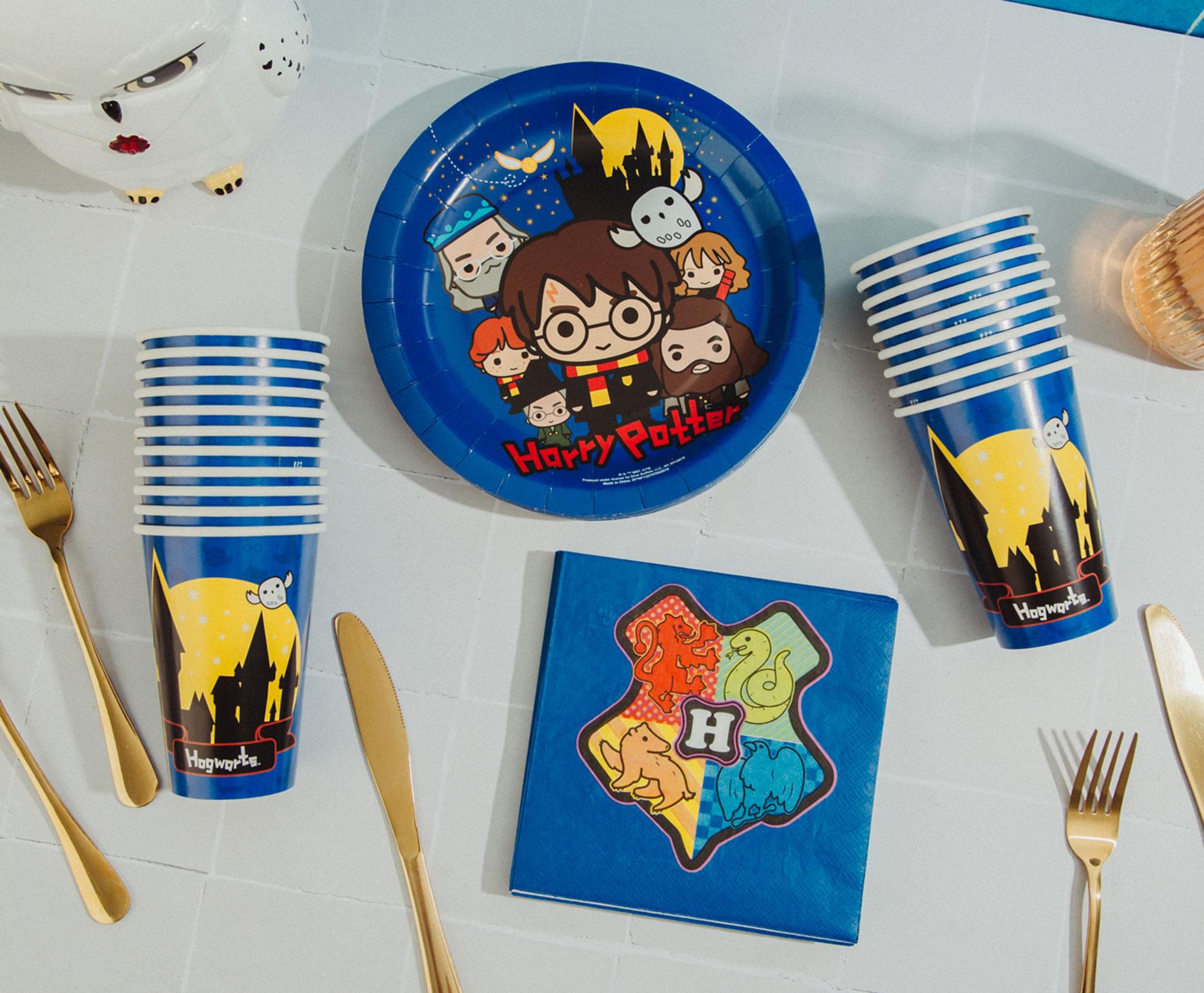 Harry Potter Chibi Friends 60-Piece Party Tableware Set | Cups, Plates, Napkins