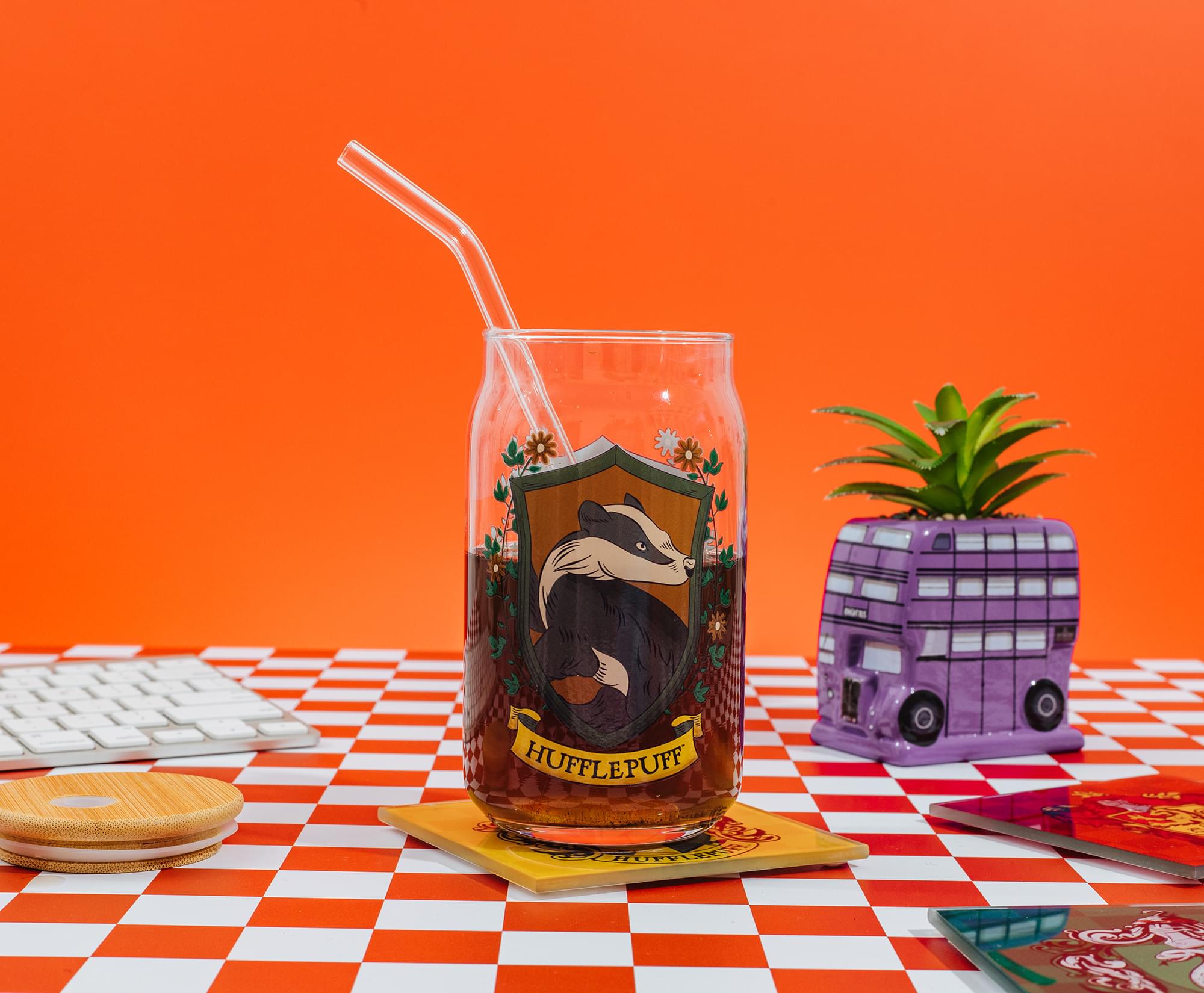 Harry Potter Hufflepuff House Mascot Glass Tumbler With Bamboo Lid and Straw