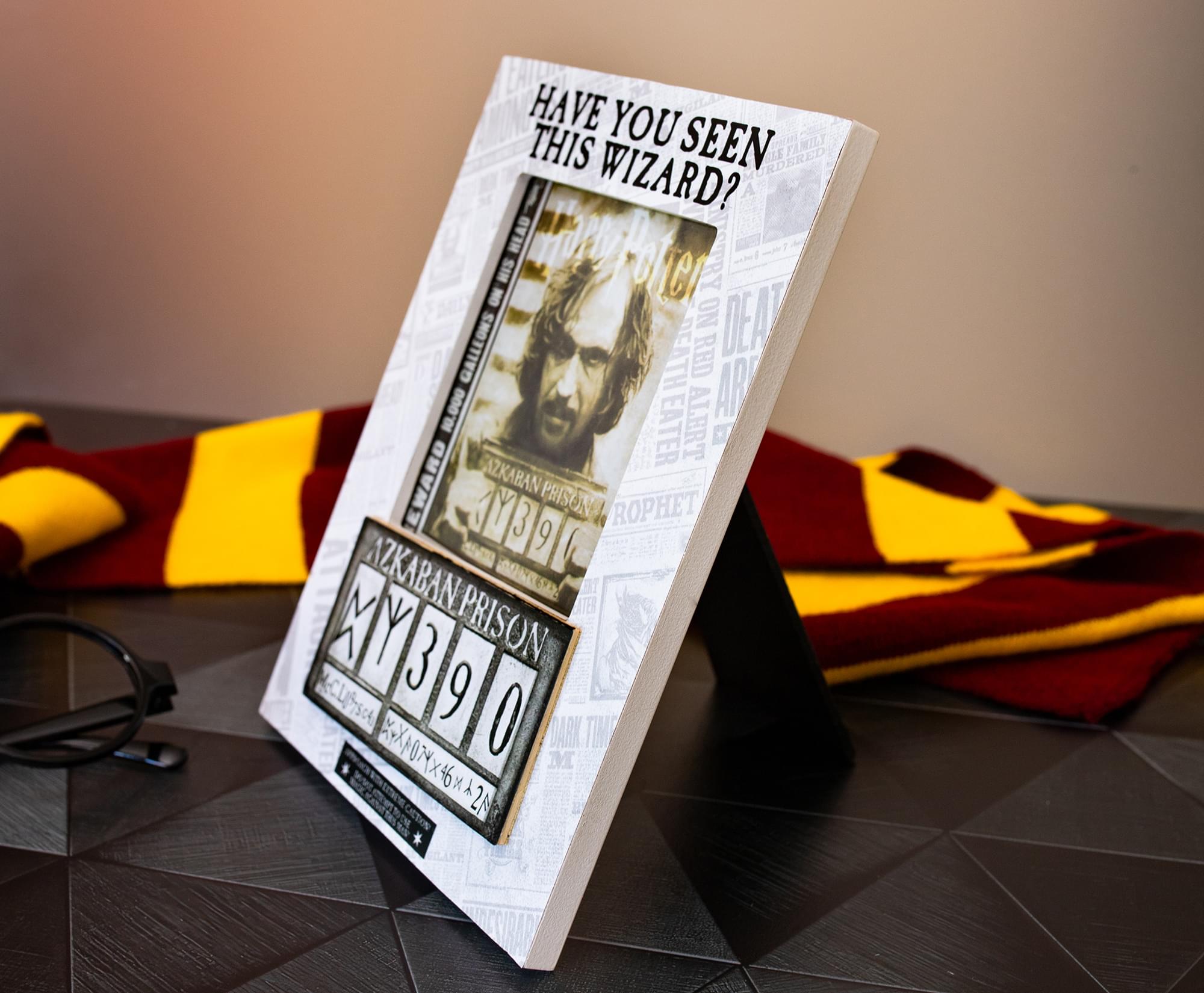 Harry Potter "Have You Seen This Wizard" Photo Frame | Holds 4 x 6 Inch Pictures