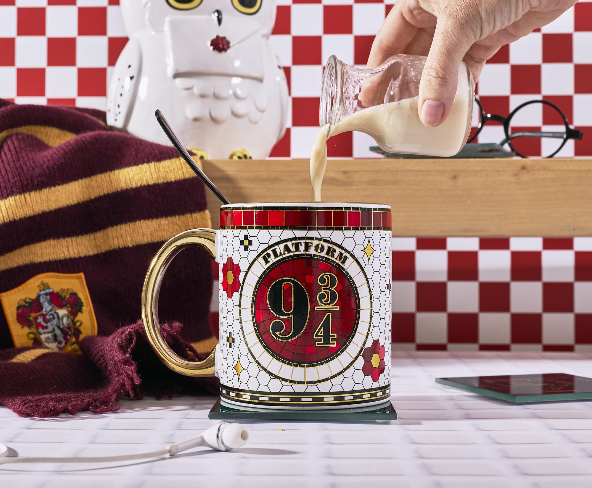 Harry Potter Platform 9 3/4 Electroplated Ceramic Mug | Holds 20 Ounces