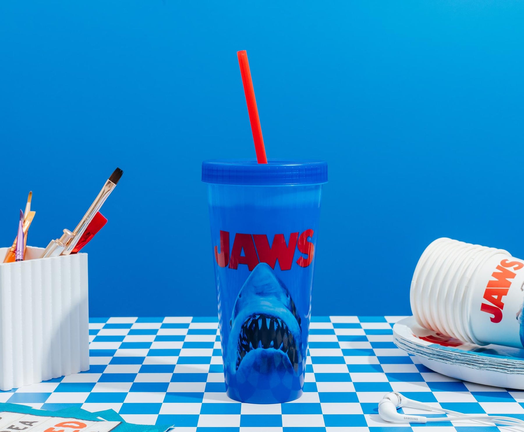 Jaws Poster Logo Color-Changing Tumbler With Lid and Straw | Holds 24 Ounces