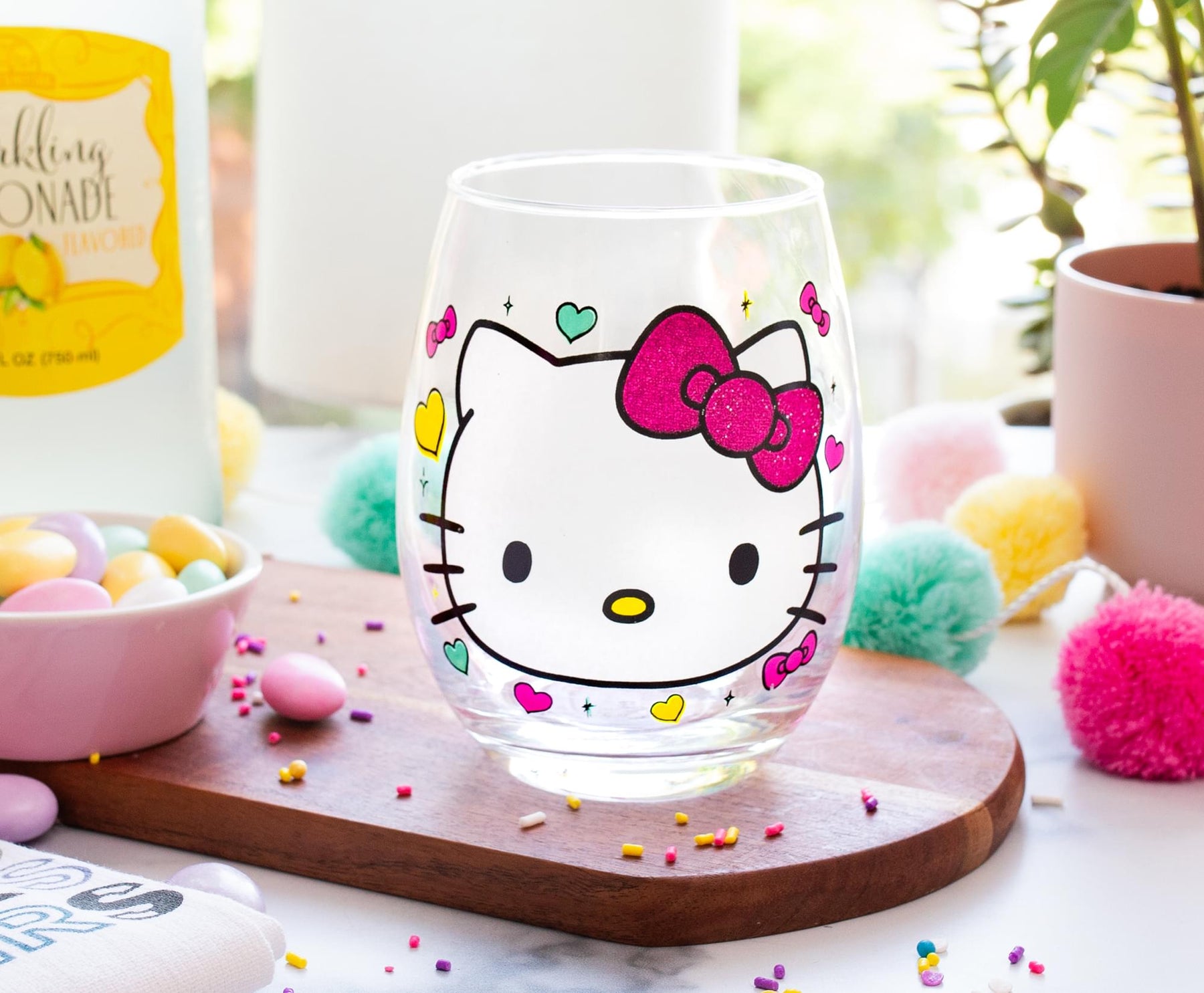 Hello Kitty Valentine’s Clear Glass Cup New 16 Oz Glass Straw And Bamboo Lid