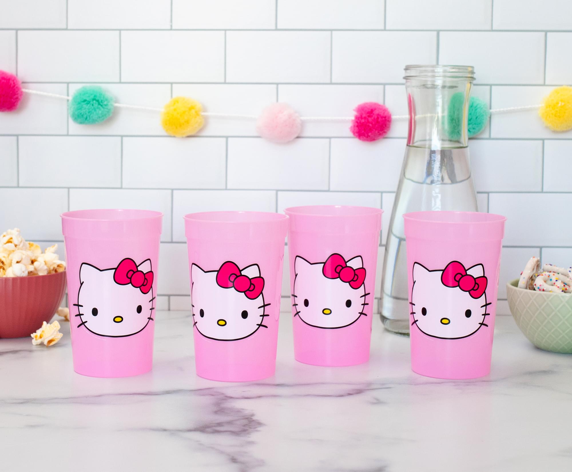 Sanrio Hello Kitty 4-Piece Color-Change Plastic Cup Set | Each Holds 15 Ounces