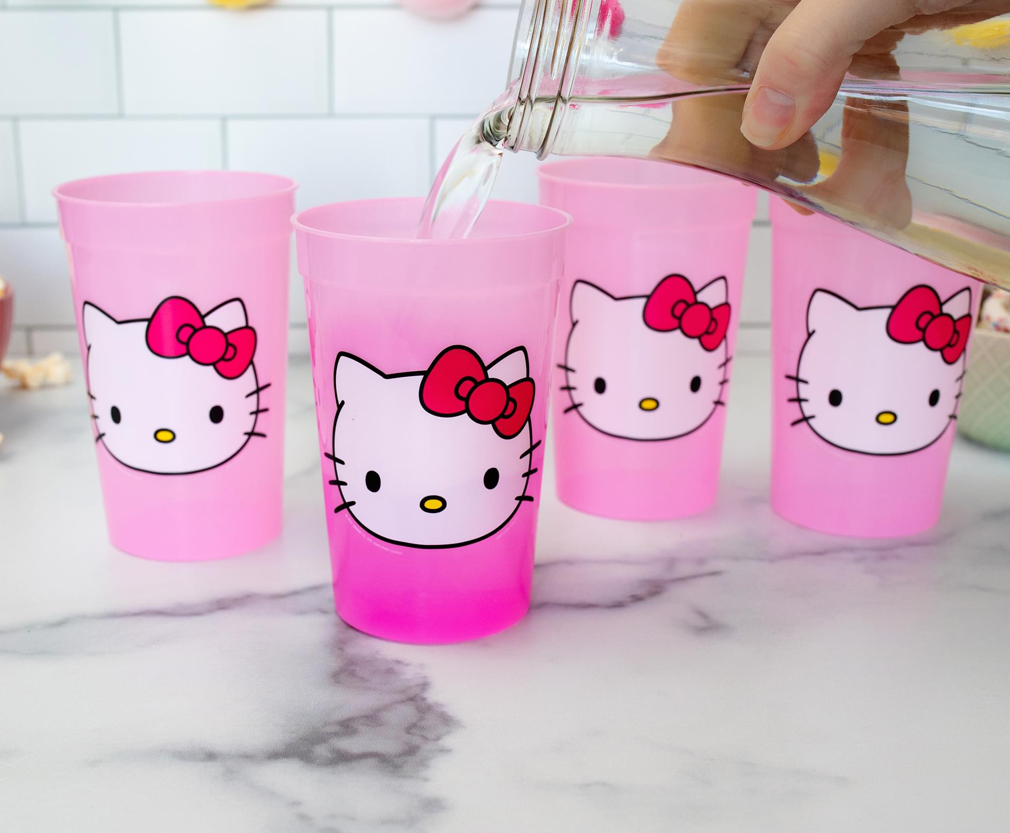 Sanrio Hello Kitty 4-Piece Color-Change Plastic Cup Set | Each Holds 15 Ounces