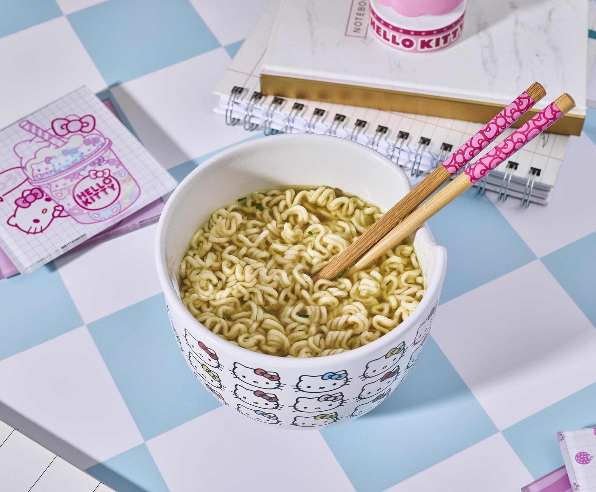 Sanrio Hello Kitty Faces 20-Ounce Ceramic Ramen Bowl With Chopsticks