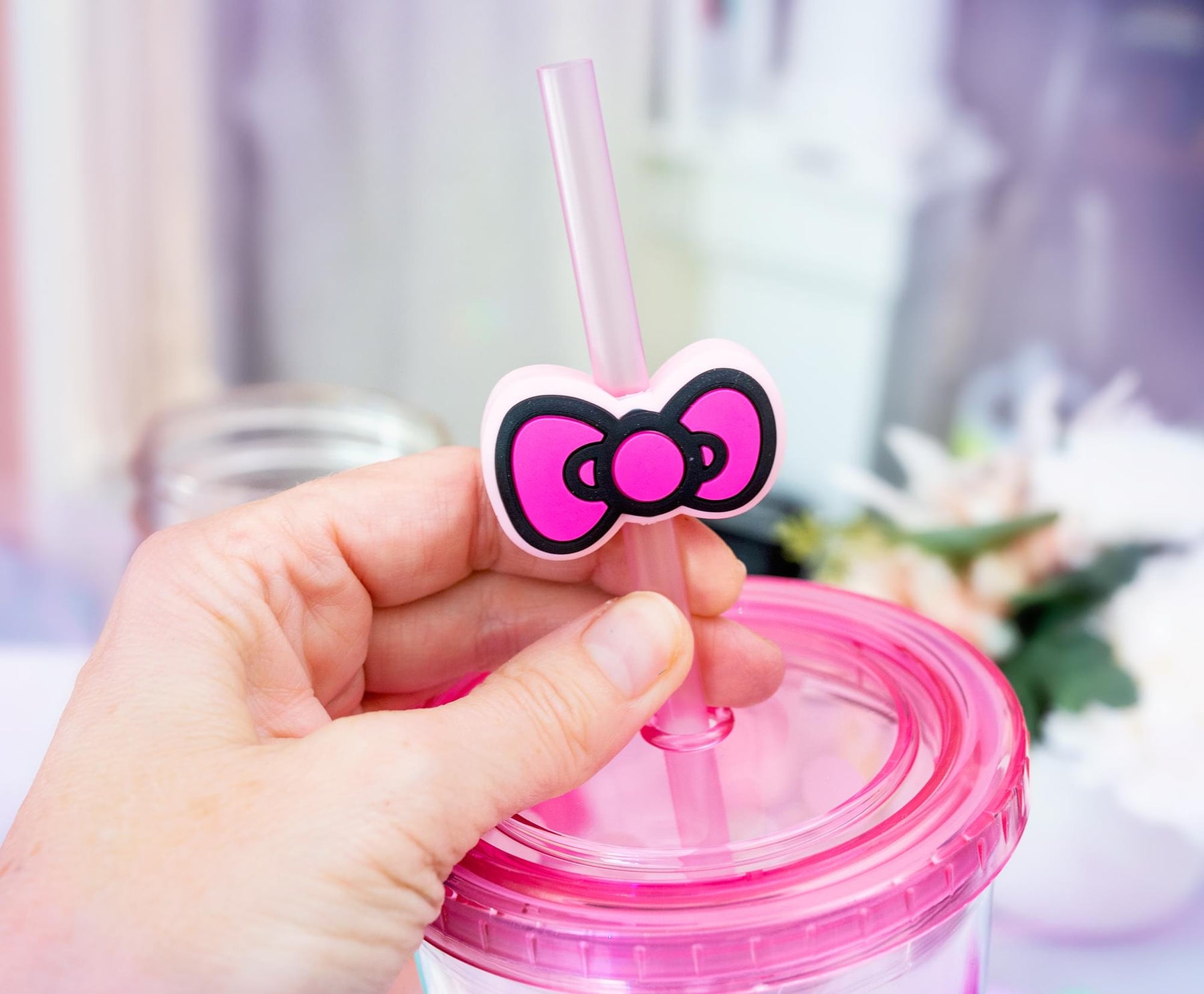 straw topper hello kitty