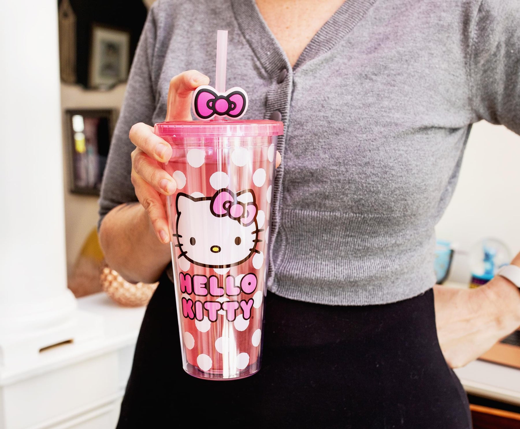Sanrio Hello Kitty Face Carnival Cup With Lid and Topper Straw | Holds 24 Ounces
