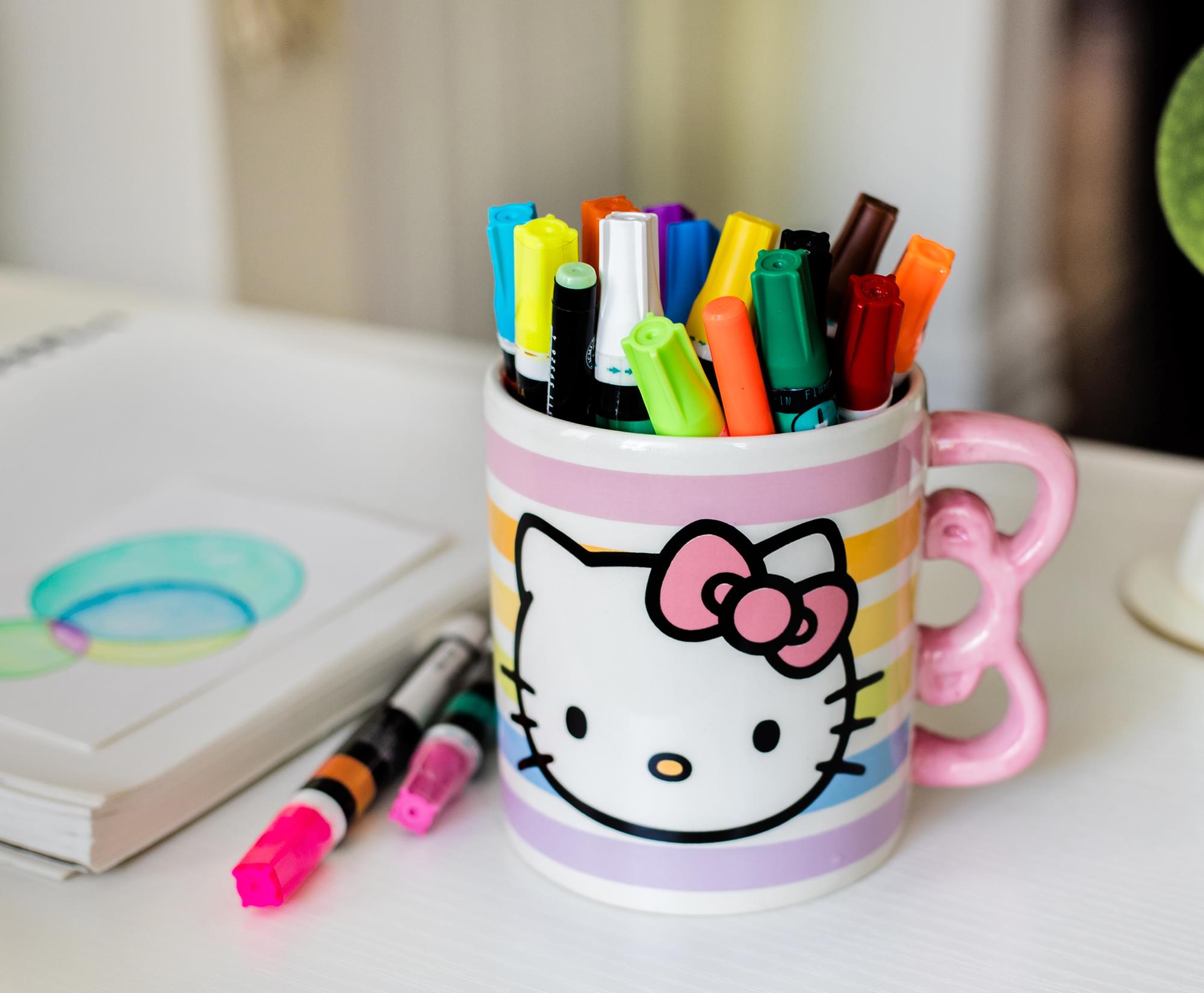 Hello Kitty Bow Handle Ceramic Mug | Holds 20 Ounces