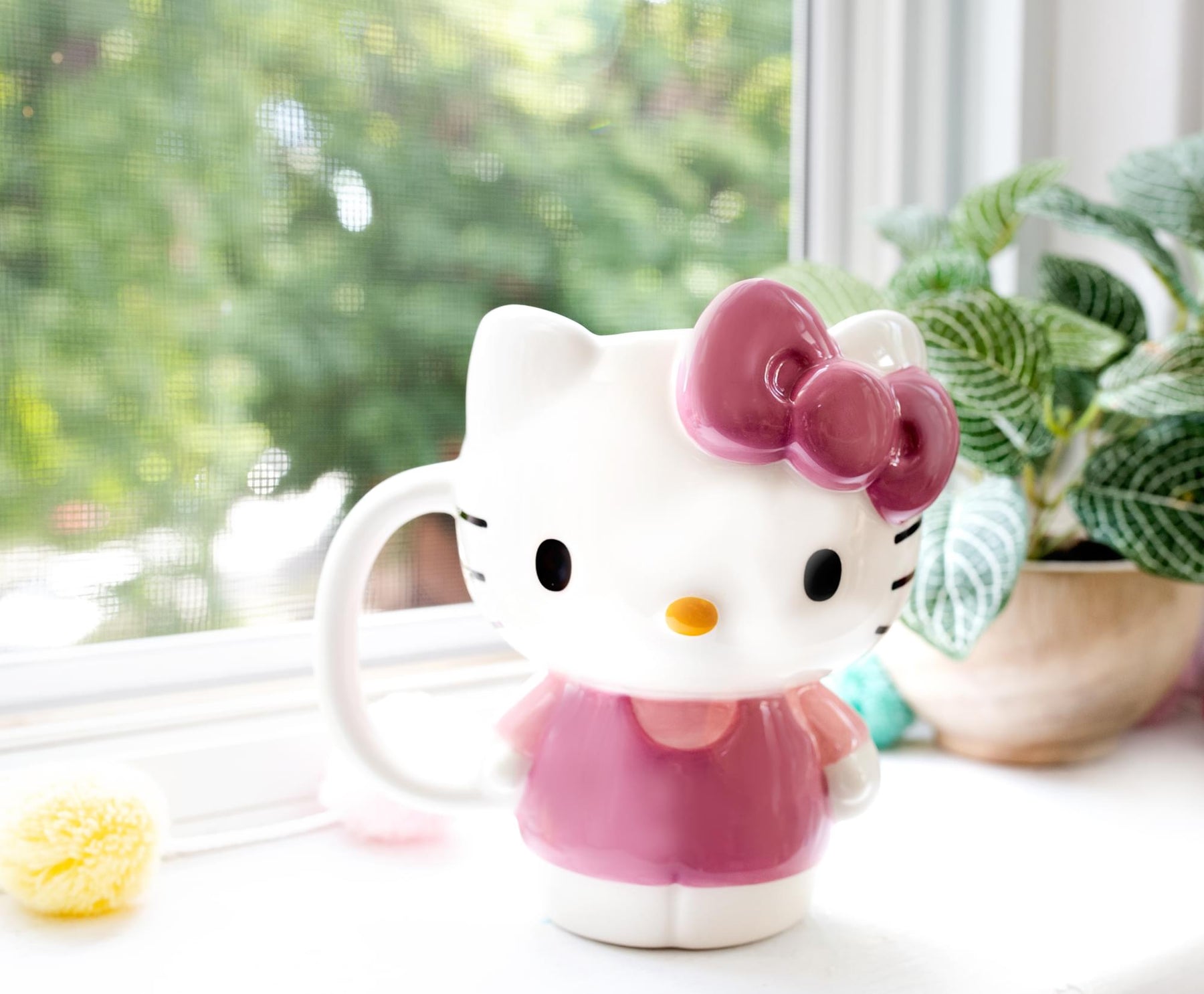 Sanrio Hello Kitty 3D Sculpted Ceramic Mug | Holds 20 Ounces