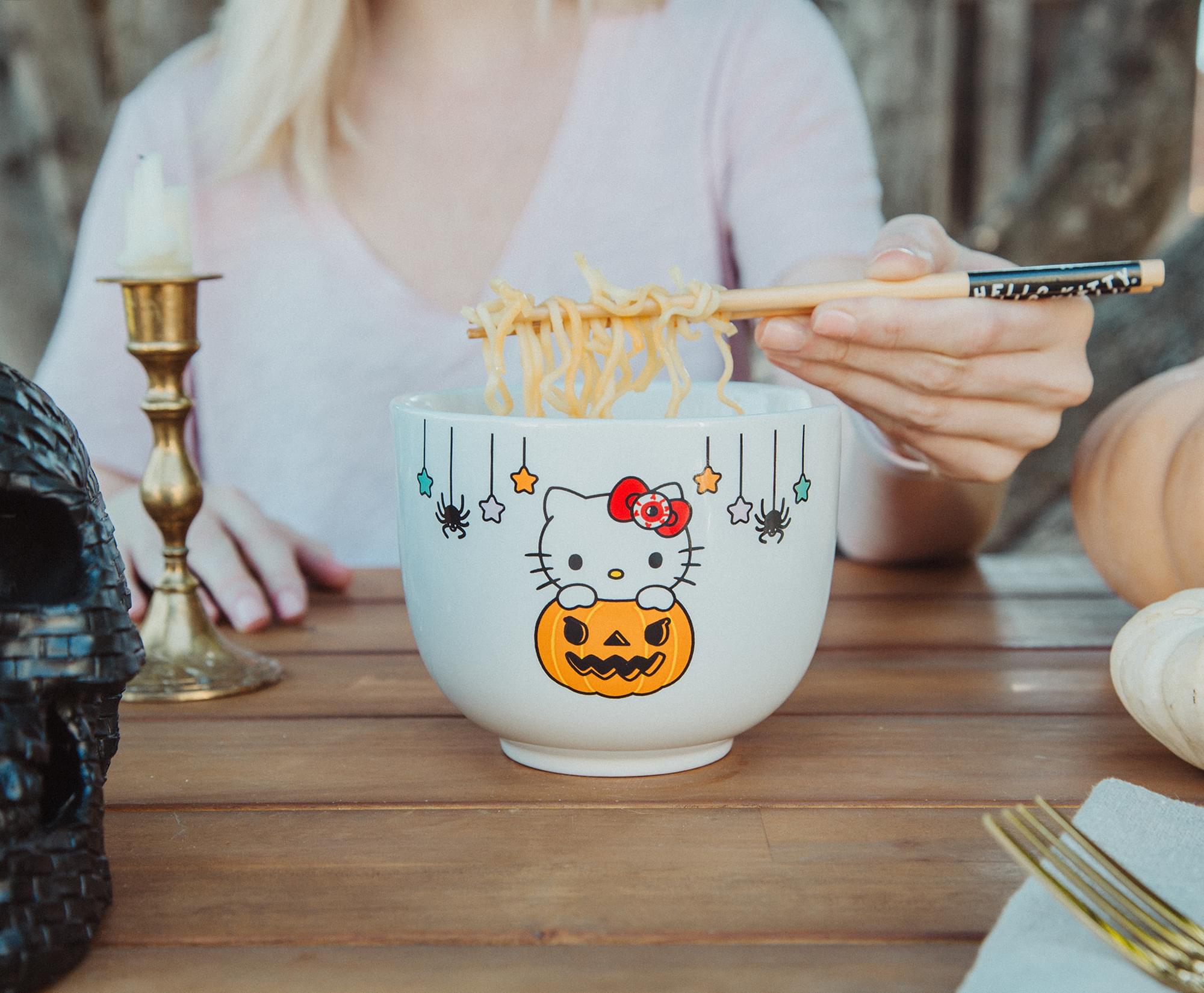 Sanrio Hello Kitty Pumpkin Boo 20-Ounce Ceramic Ramen Bowl and Chopstick Set