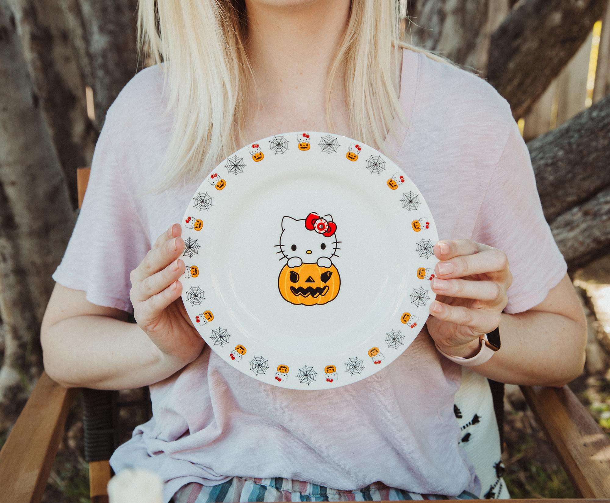 Sanrio Hello Kitty Pumpkin Boo 8-Inch Ceramic Dinner Plate