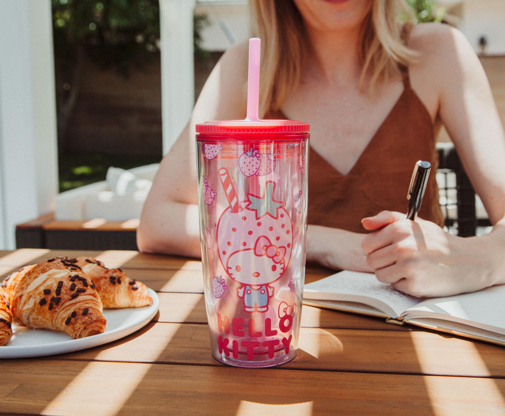 Sanrio Hello Kitty Strawberries Plastic Tumbler With Lid and Straw | 20 Ounces