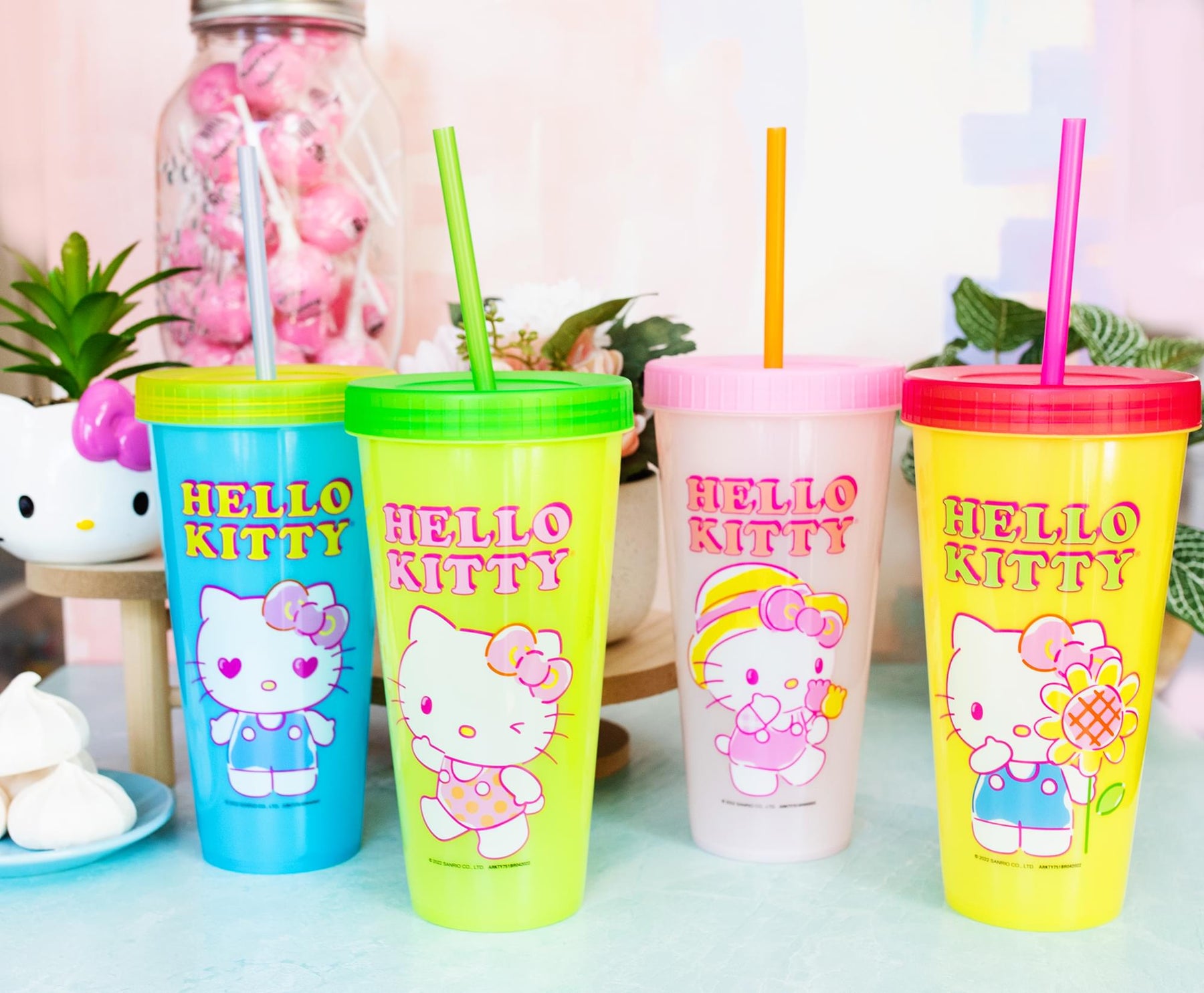 Sanrio Hello Kitty Garden Doodle Color-Changing Plastic Tumbler Cups | Set of 4