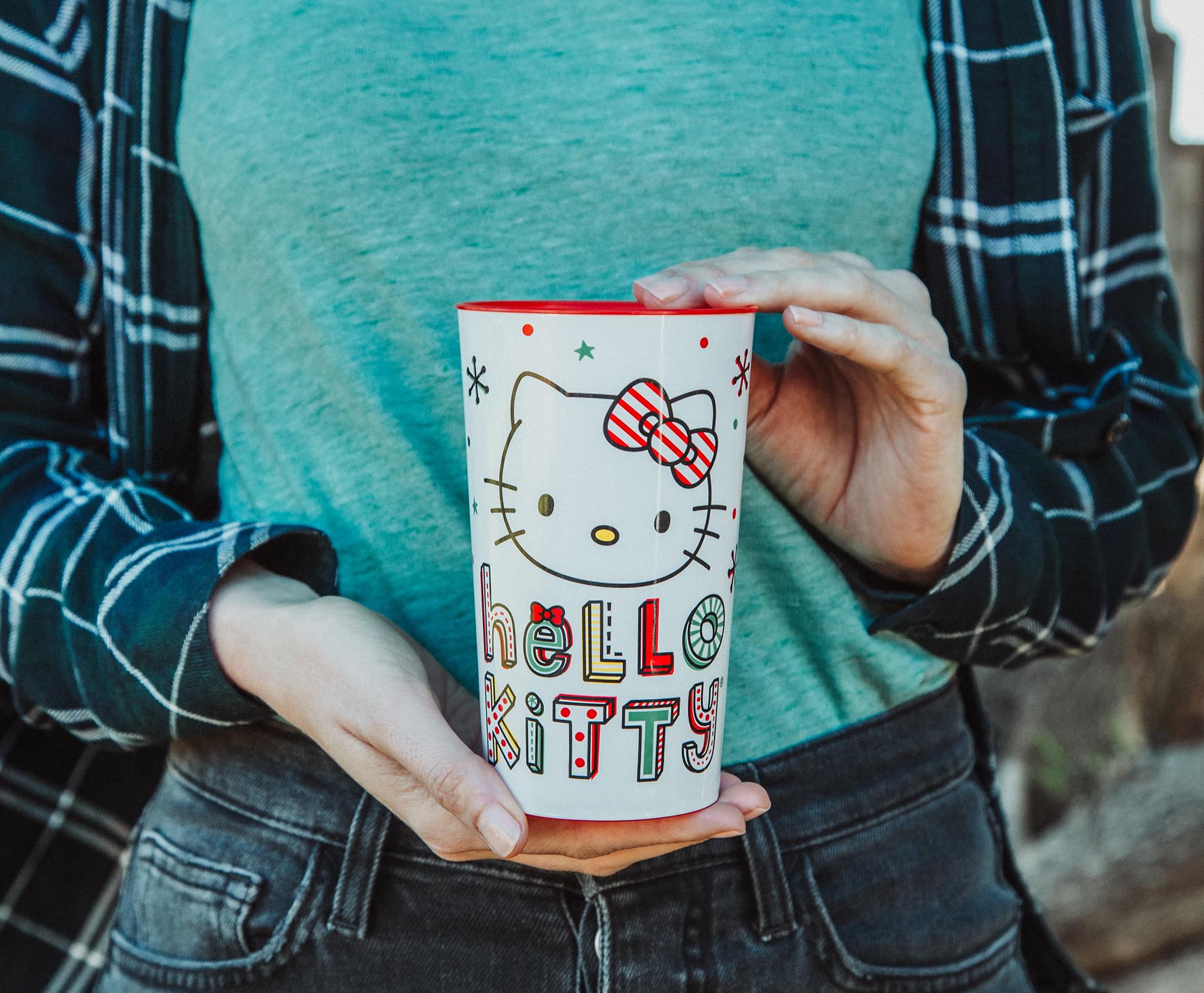 Sanrio Hello Kitty Holiday 4-Piece Plastic Cup Set | Each Holds 22 Ounces