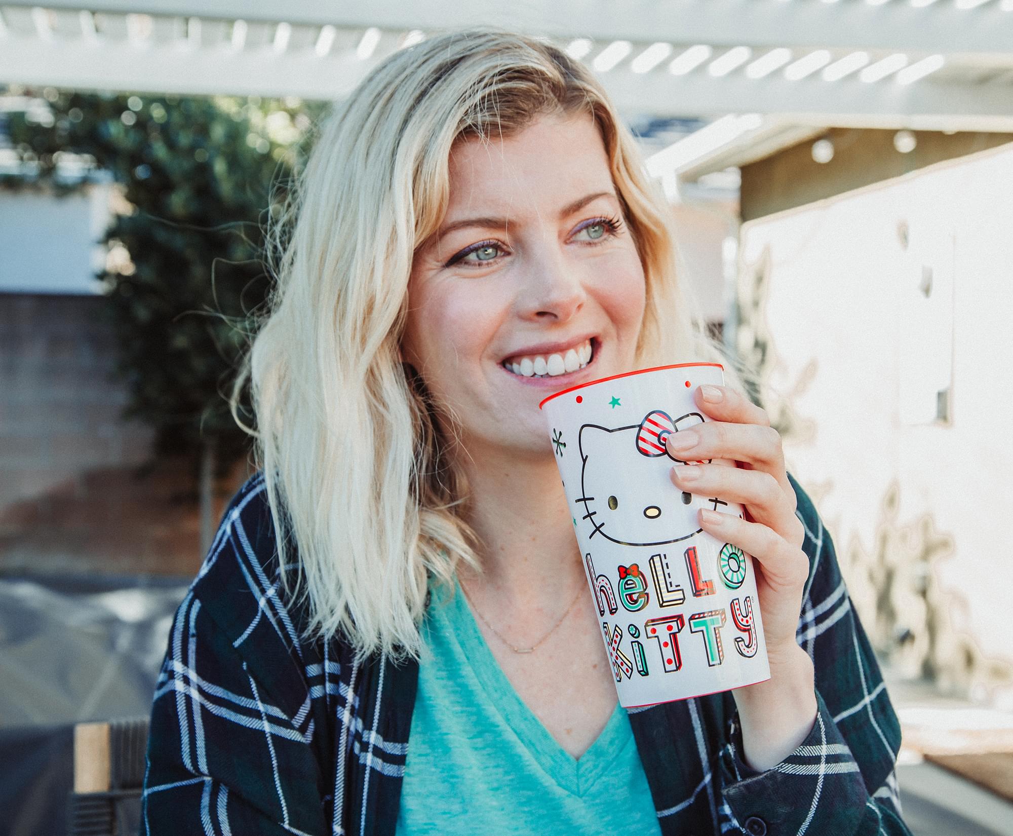 Sanrio Hello Kitty Holiday 4-Piece Plastic Cup Set | Each Holds 22 Ounces