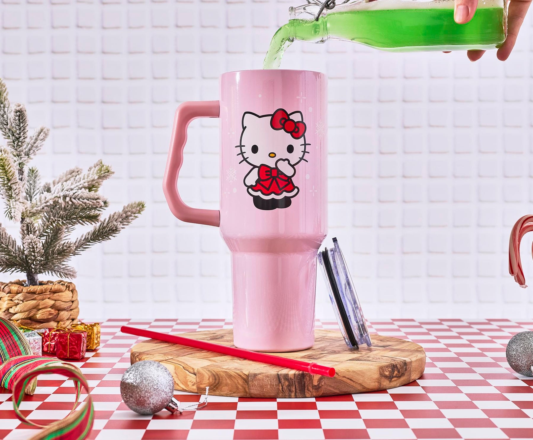 Sanrio Hello Kitty Snowflakes 40-Ounce Stainless Steel Tumbler With Handle and Straw