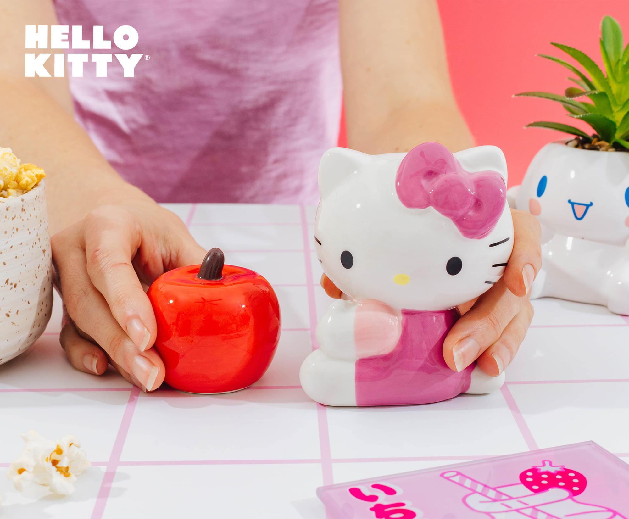 Sanrio Hello Kitty and Apple Ceramic Salt and Pepper Shaker Set