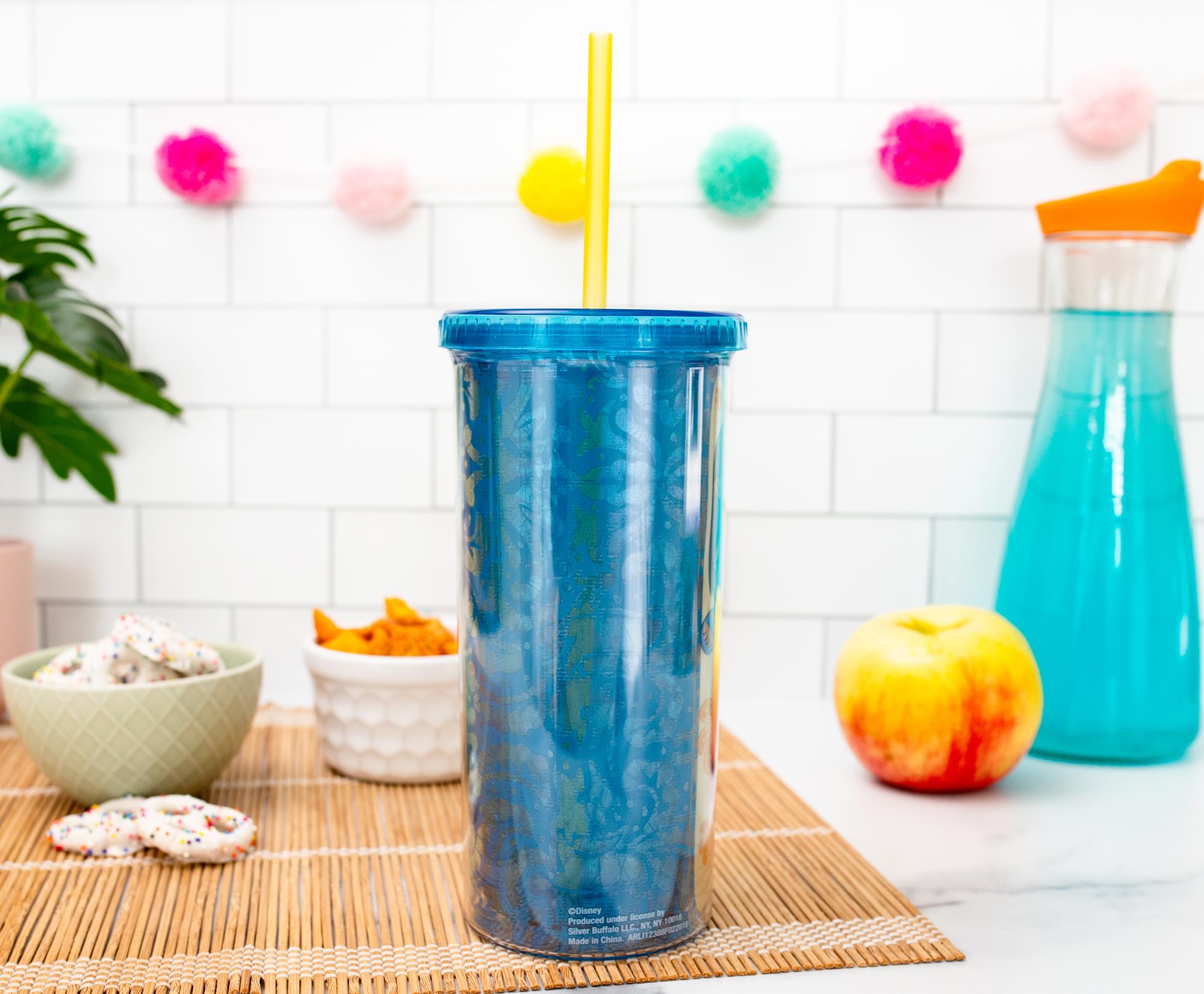 Disney Lilo & Stitch Scrump 20-Ounce Plastic Carnival Cup With Lid and Straw