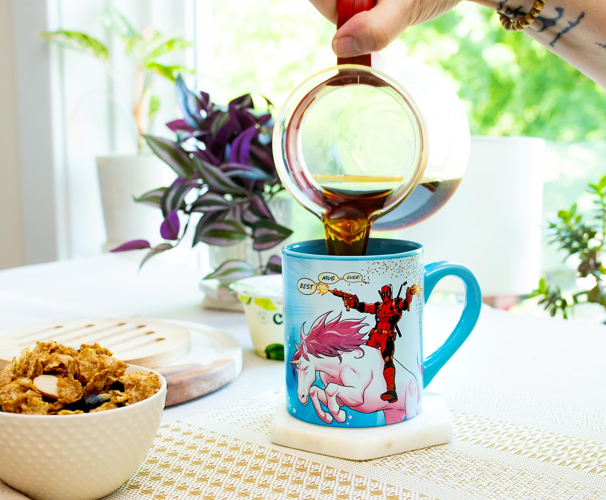 Marvel Comics Deadpool "Best Mug Ever" Ceramic Mug | Holds 14 Ounces