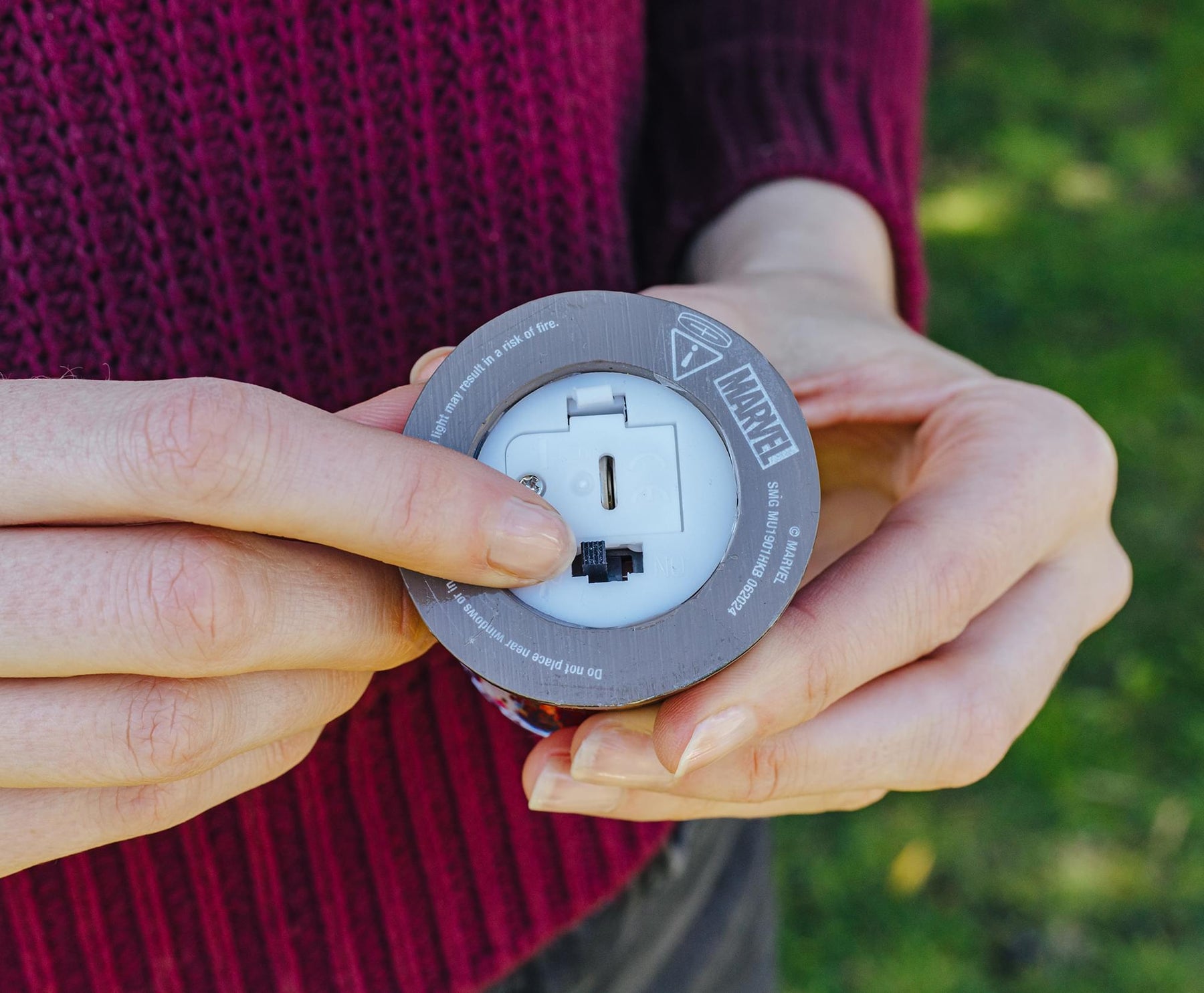 Marvel Deadpool 3-Inch Mini Light-Up Snow Globe