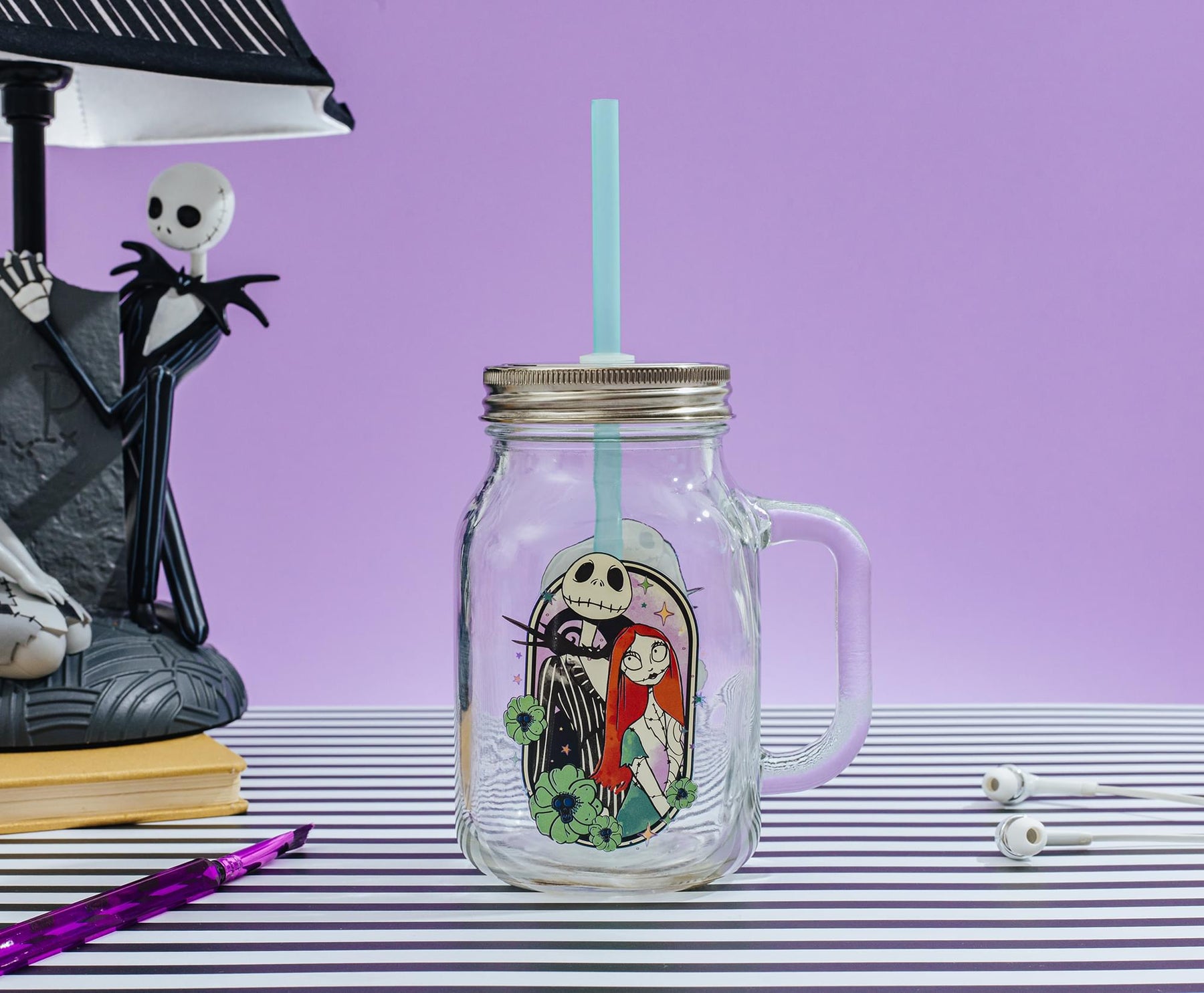 Disney The Nightmare Before Christmas Jack and Sally 21-Ounce Glass Mason Jar