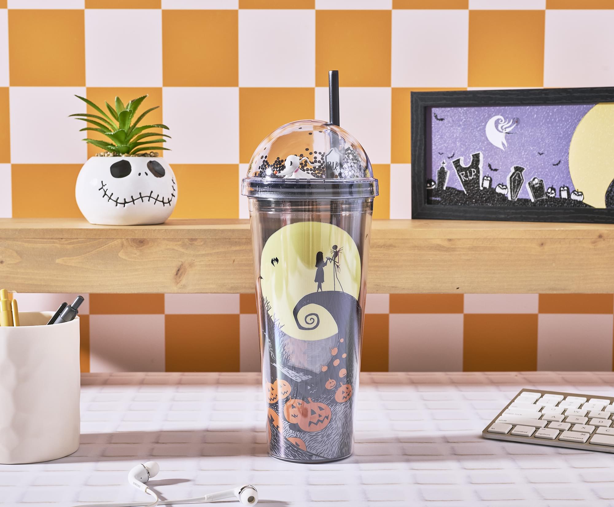 Disney The Nightmare Before Christmas Zero 24-Ounce Carnival Cup With Straw