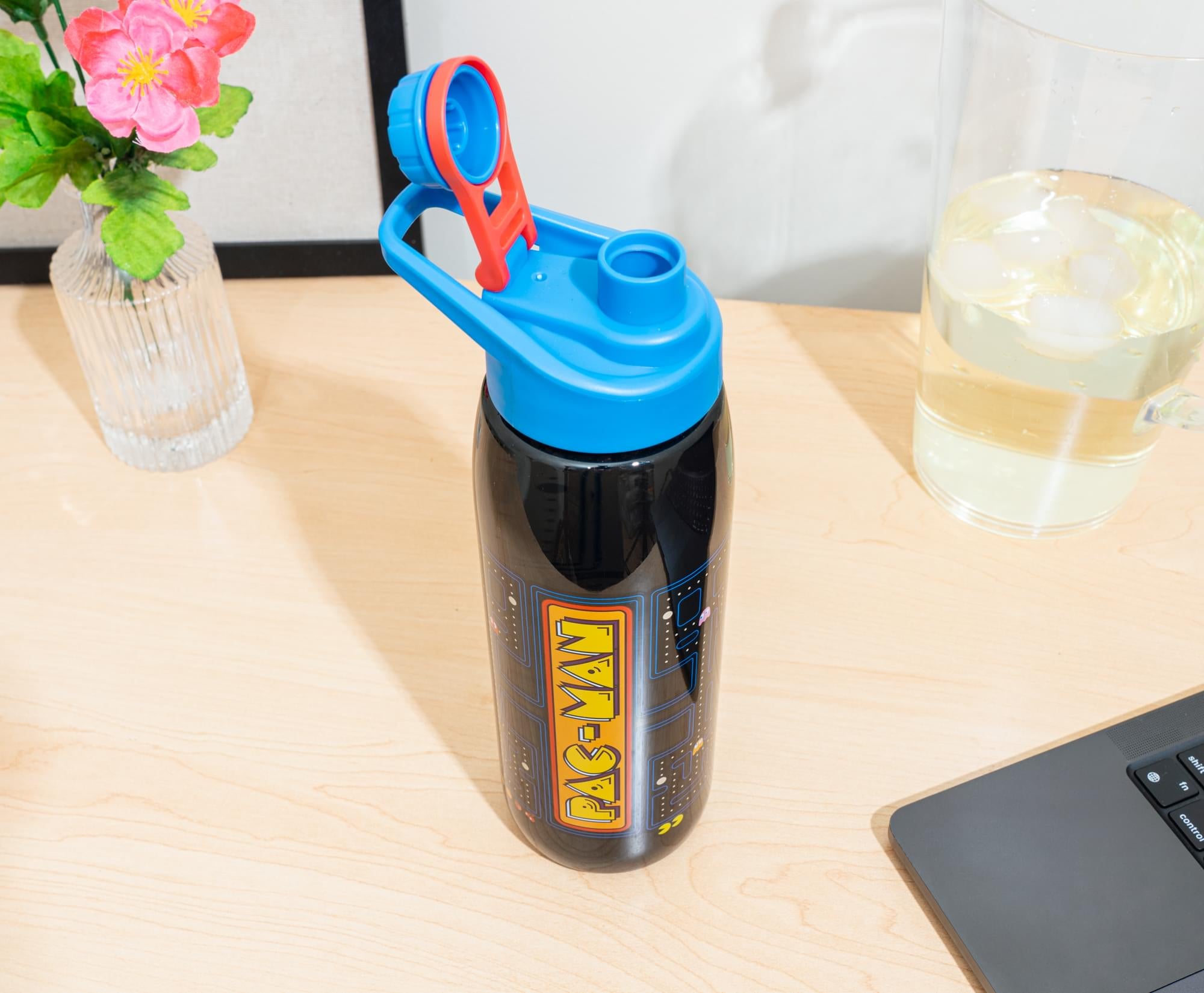 PAC-MAN Arcade Game Screen Maze 28-Ounce Water Bottle With Lid