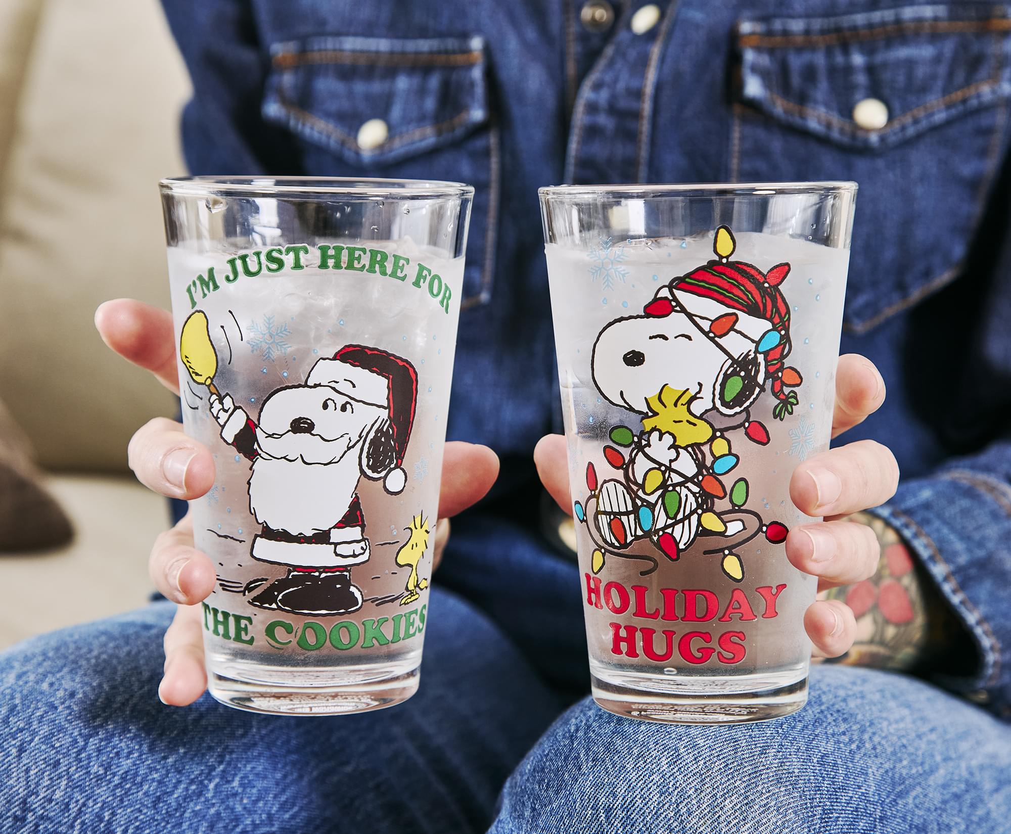 Peanuts Snoopy Holiday 16-Ounce Pint Glasses | Set Of 4