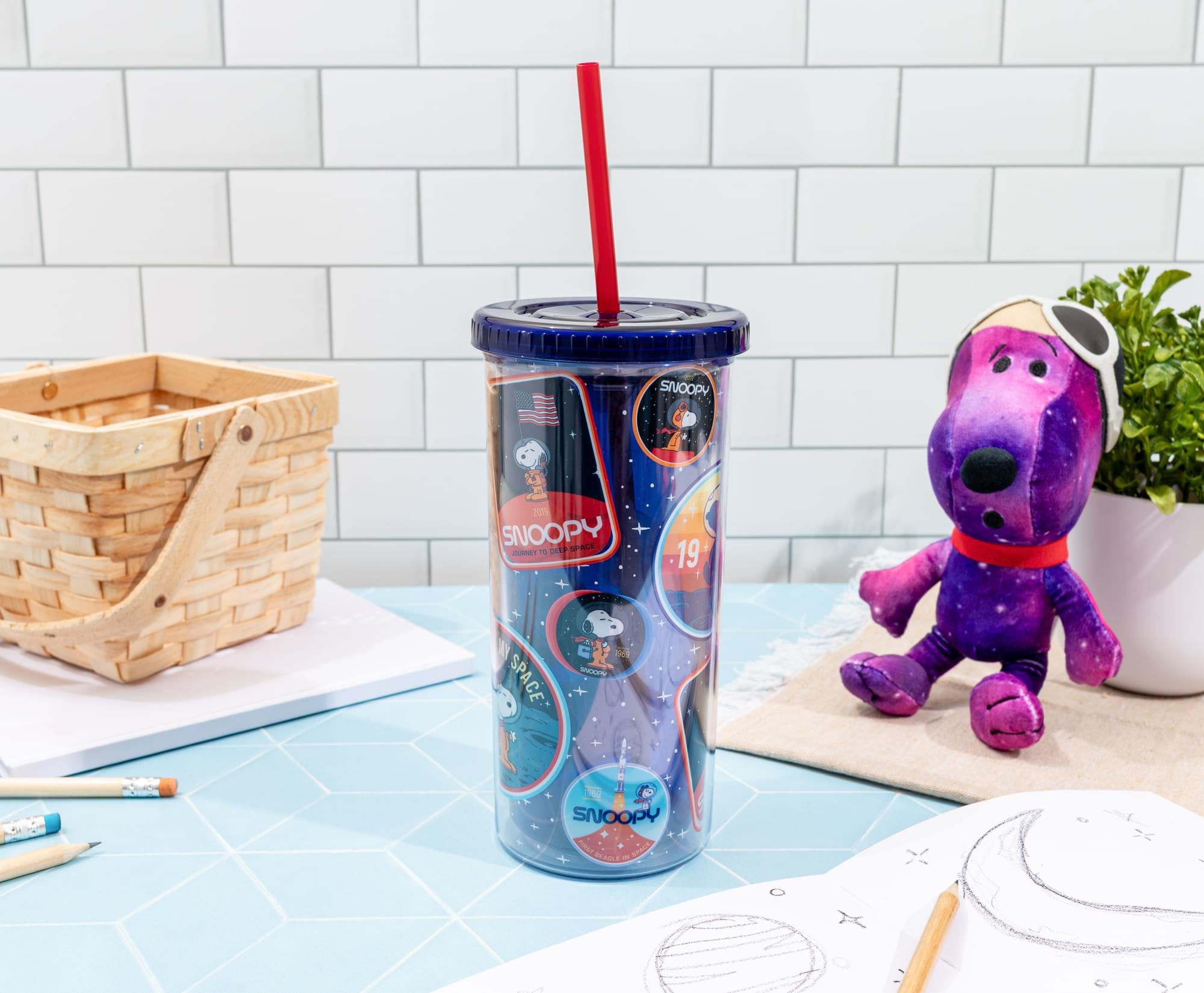 Peanuts Snoopy Space Explorer 20-Ounce Carnival Cup With Lid and Straw